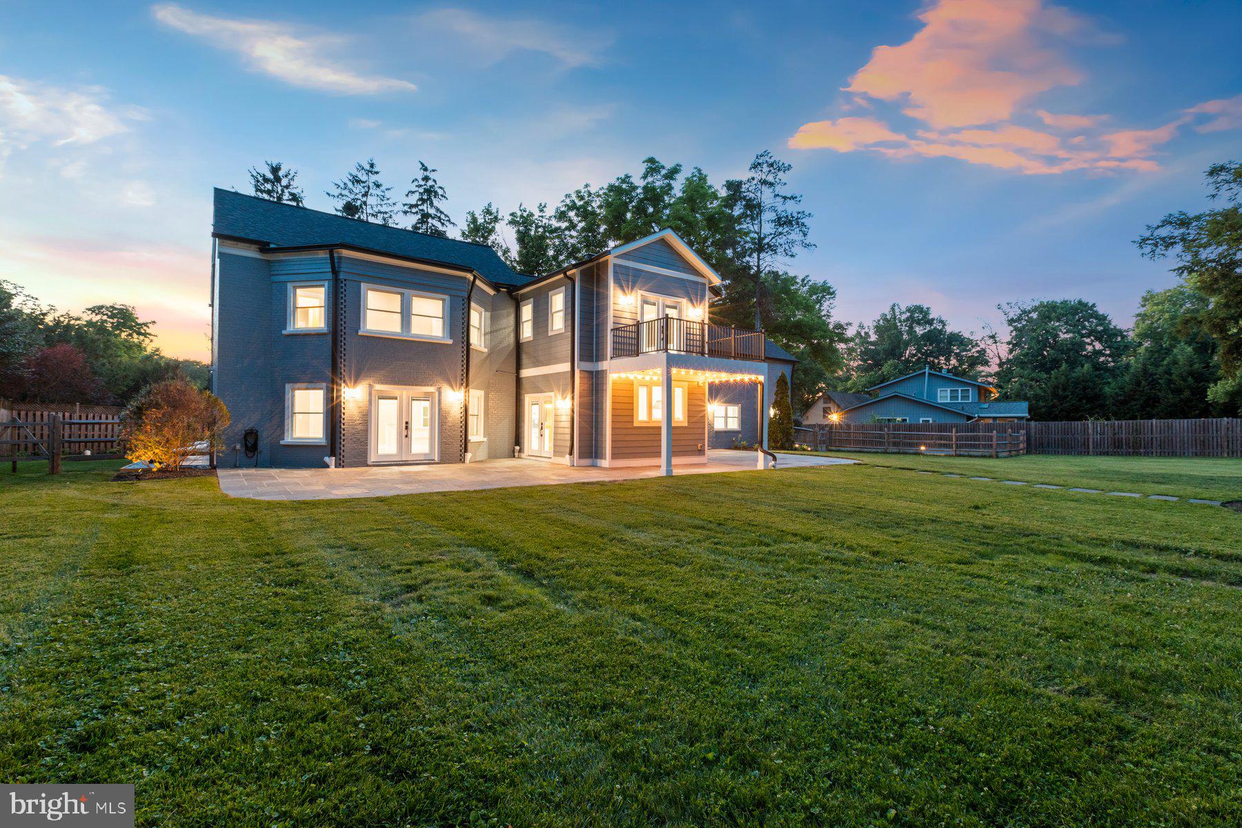 BROOKEVILLE KNOLLS - Residential