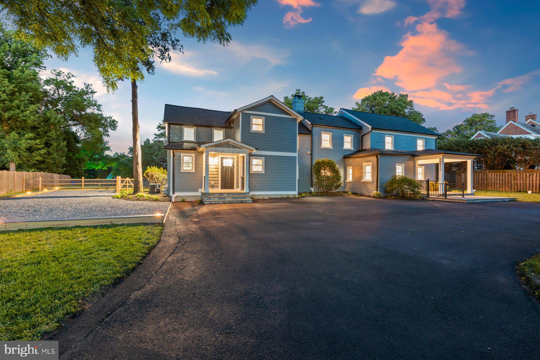 BROOKEVILLE KNOLLS - Residential