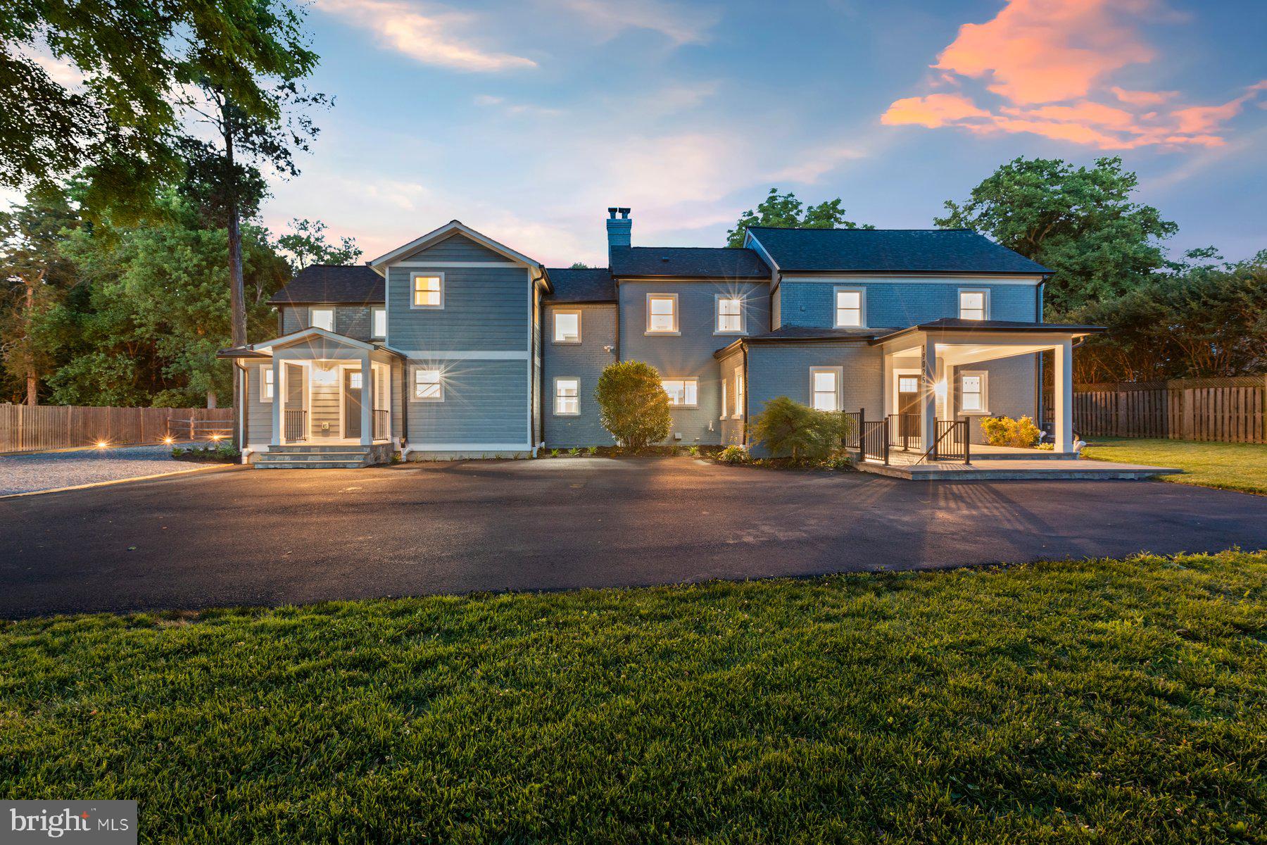 BROOKEVILLE KNOLLS - Residential