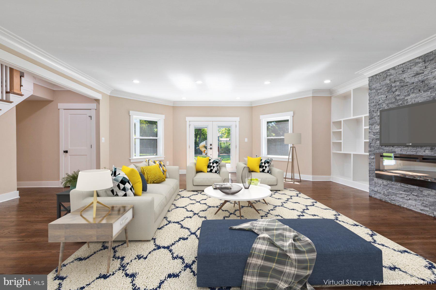 BROOKEVILLE KNOLLS - Residential