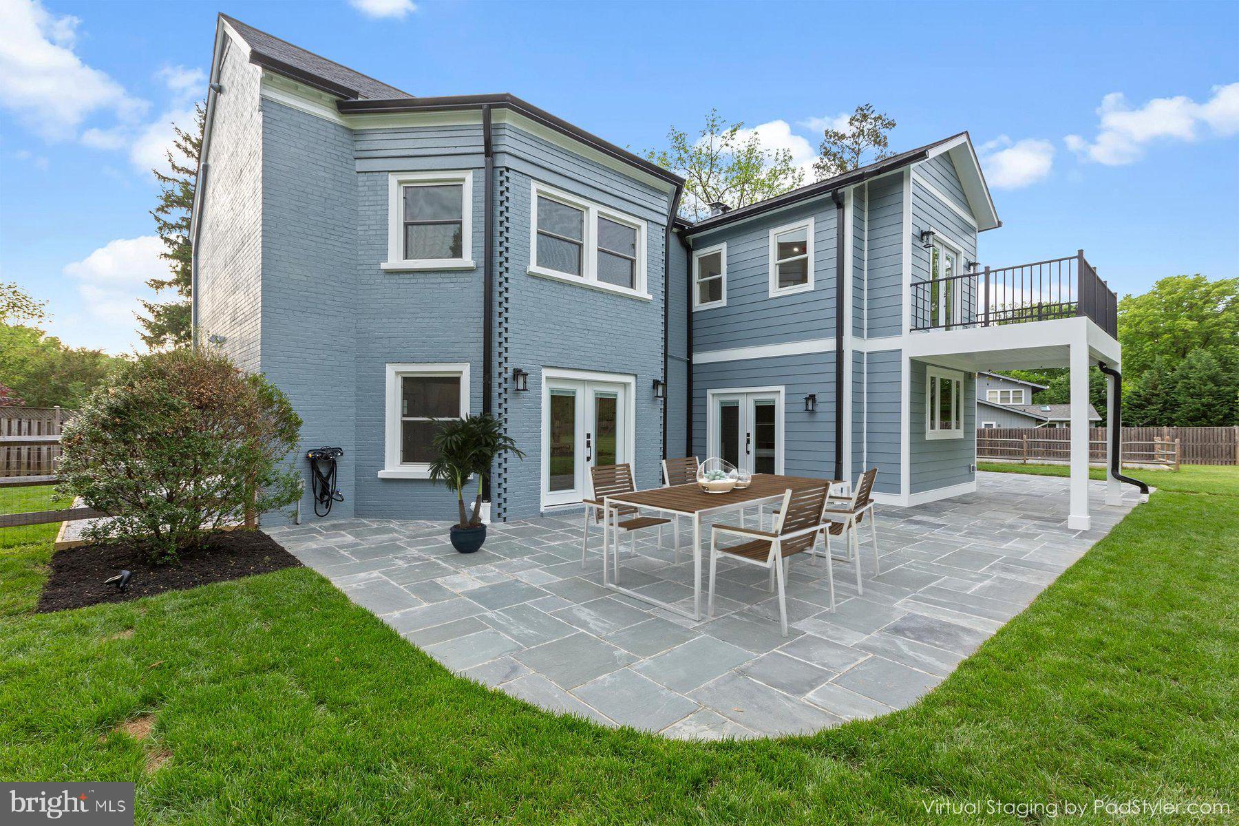 BROOKEVILLE KNOLLS - Residential