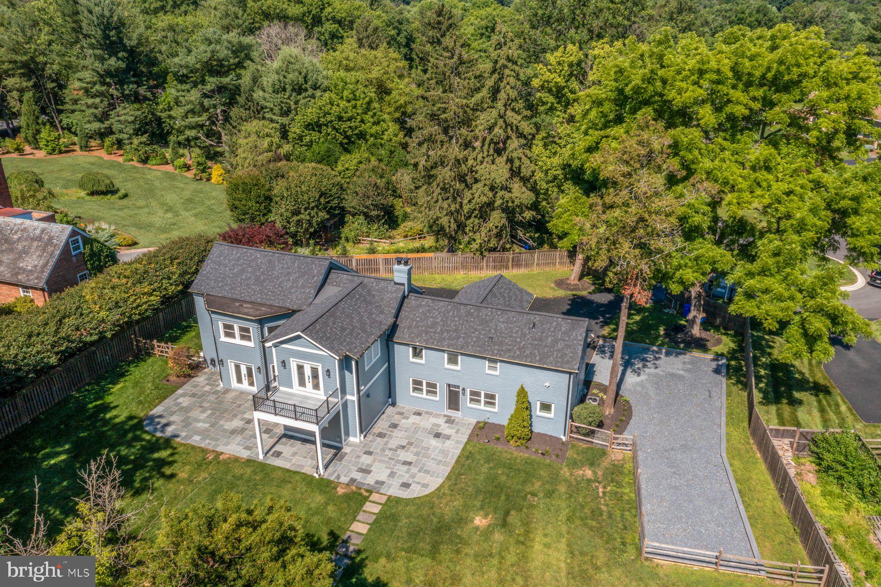 BROOKEVILLE KNOLLS - Residential