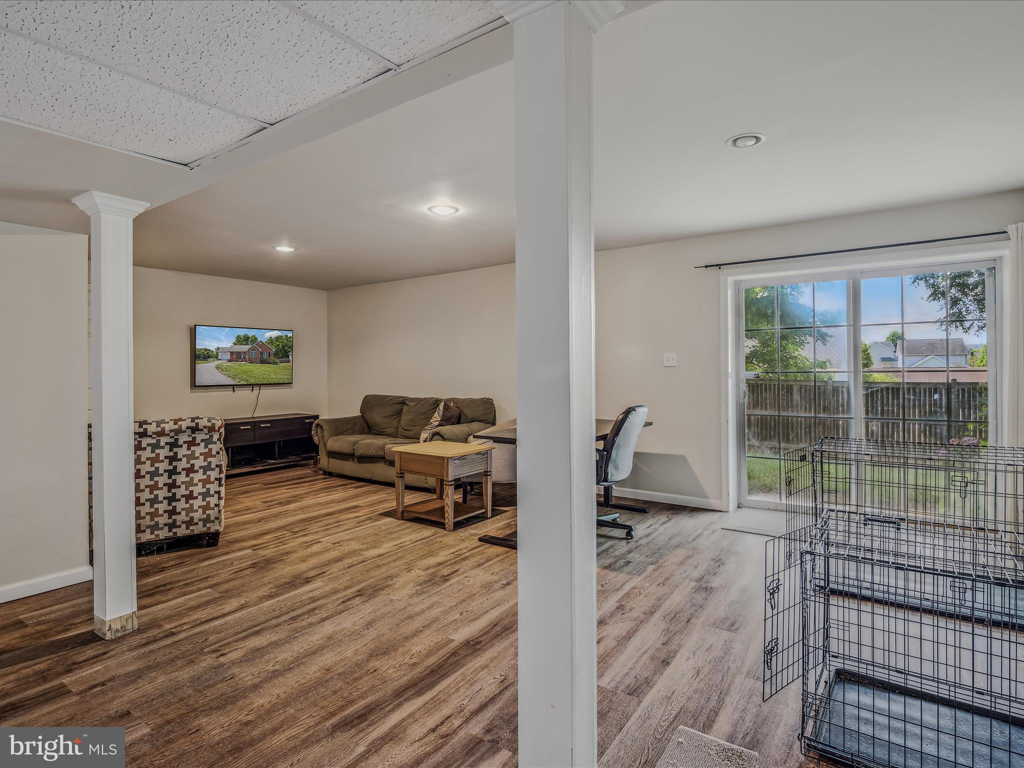 BRIAR RUN - Residential