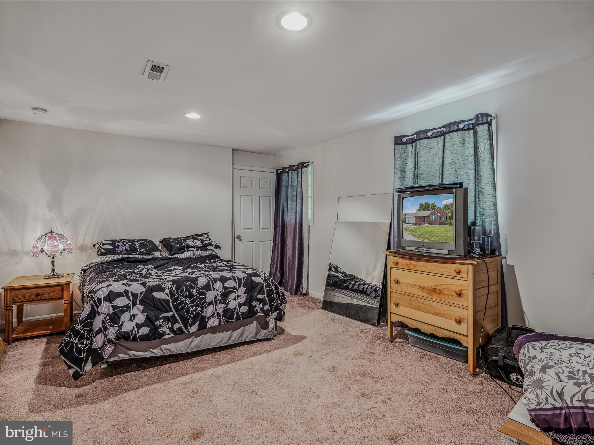 BRIAR RUN - Residential