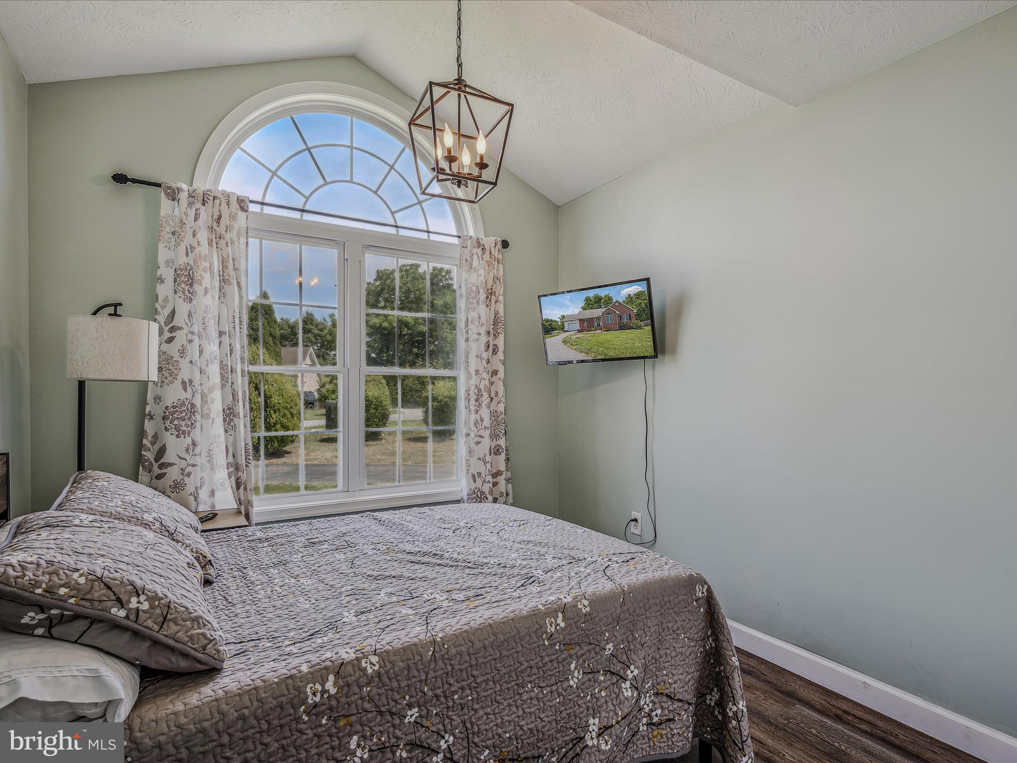 BRIAR RUN - Residential