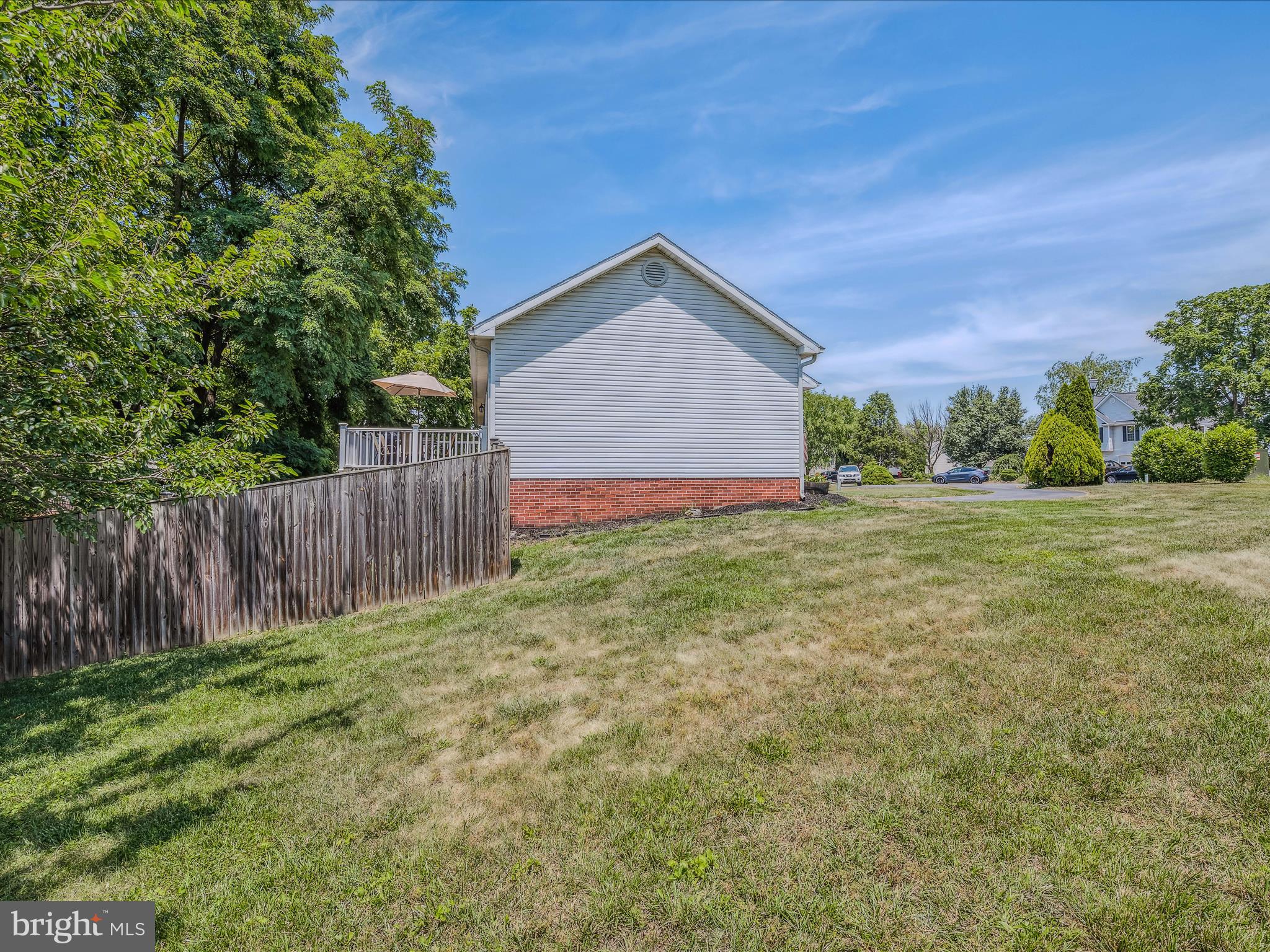 BRIAR RUN - Residential