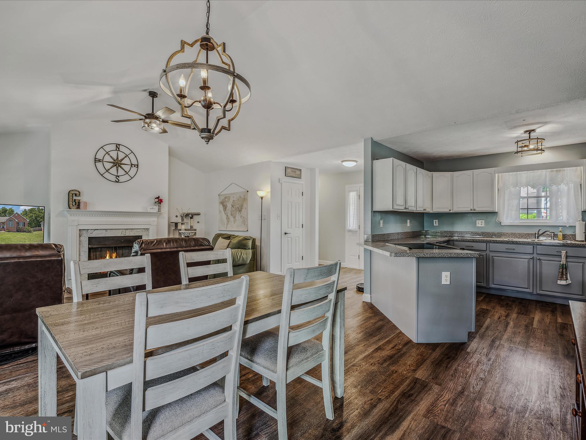 BRIAR RUN - Residential