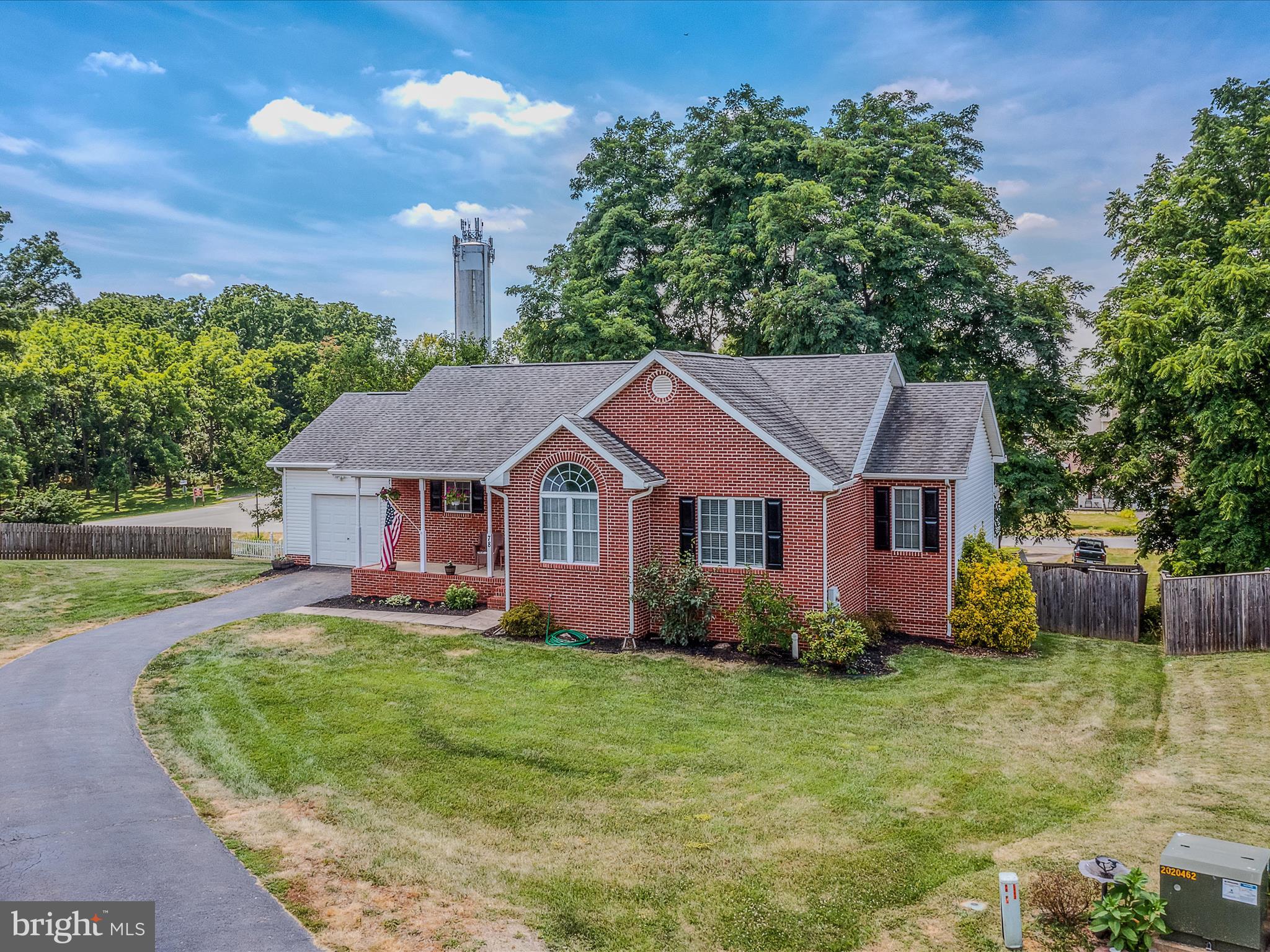 BRIAR RUN - Residential