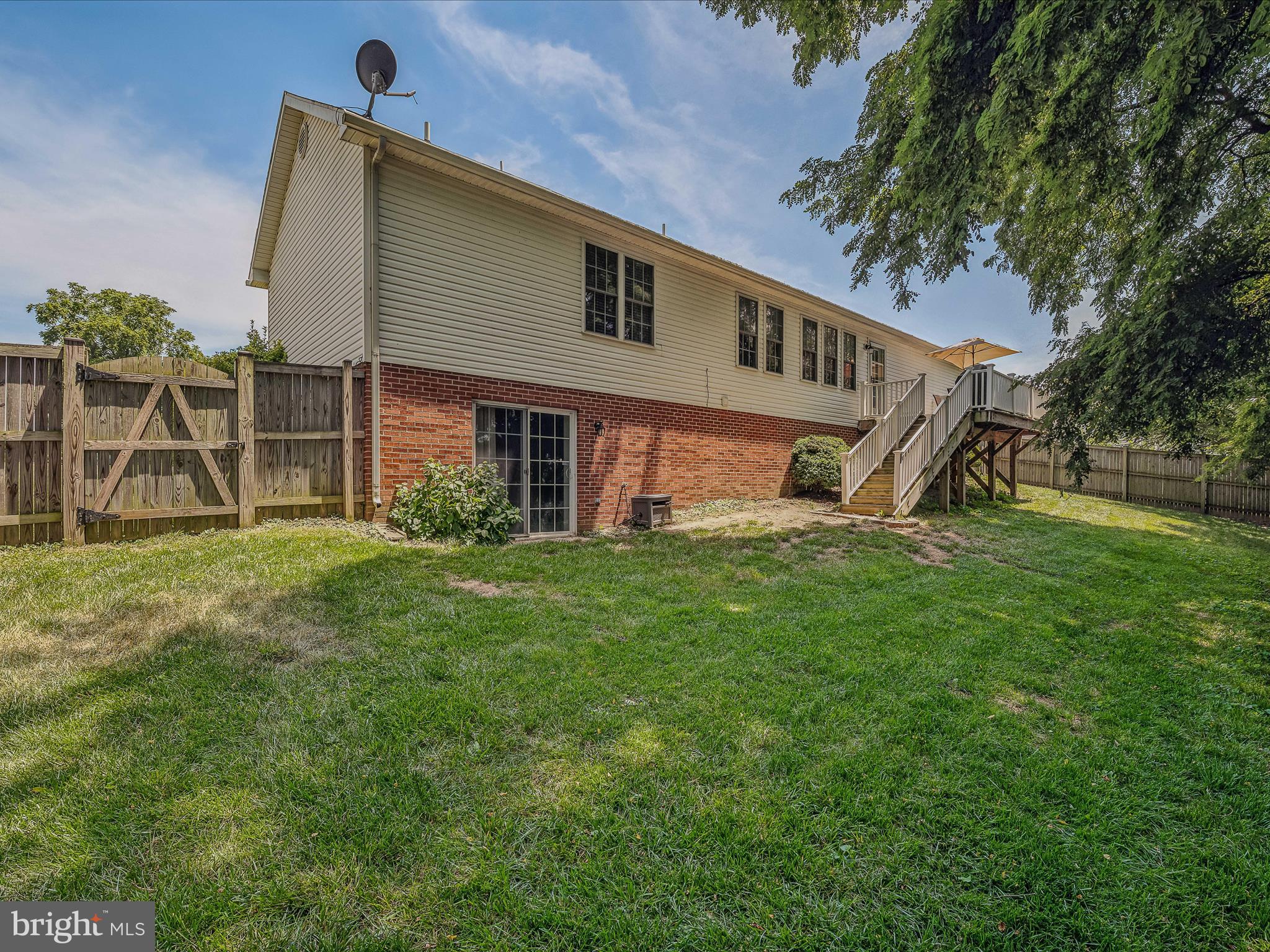 BRIAR RUN - Residential