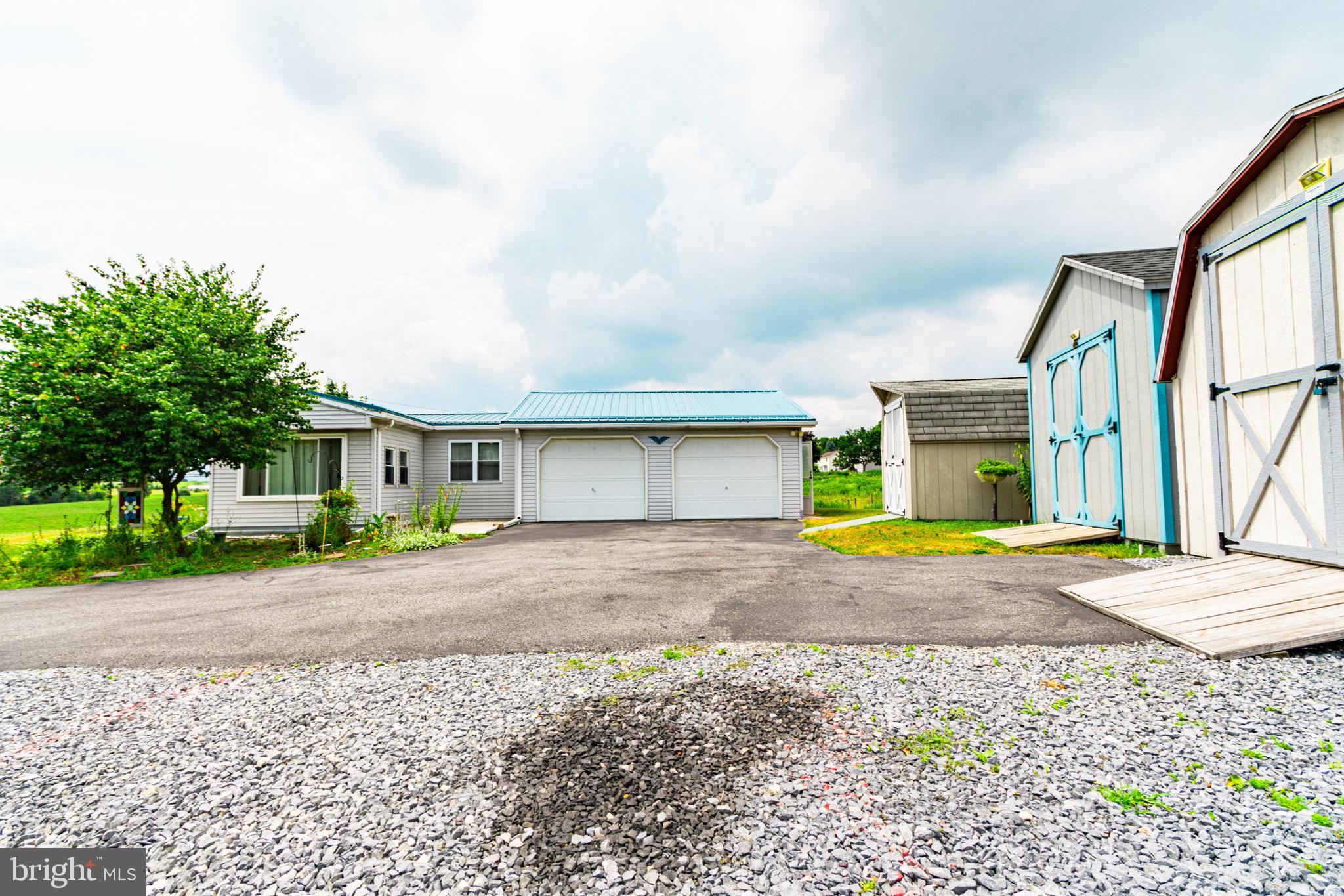7725 ROXBURY ROAD