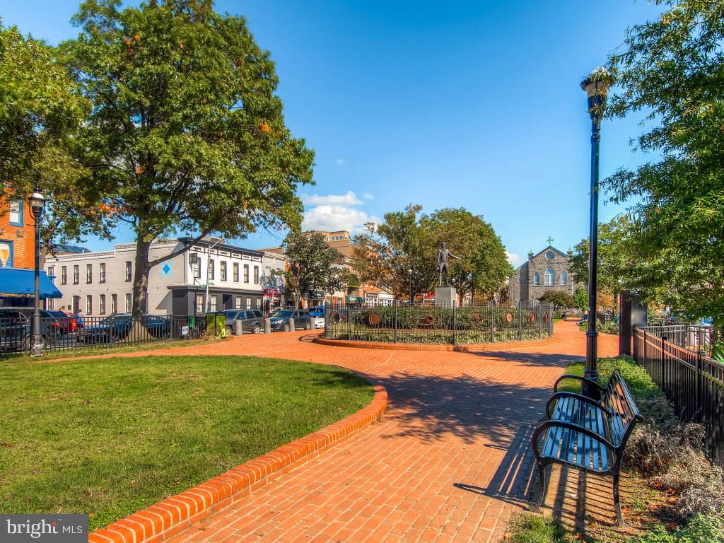 CANTON - Residential