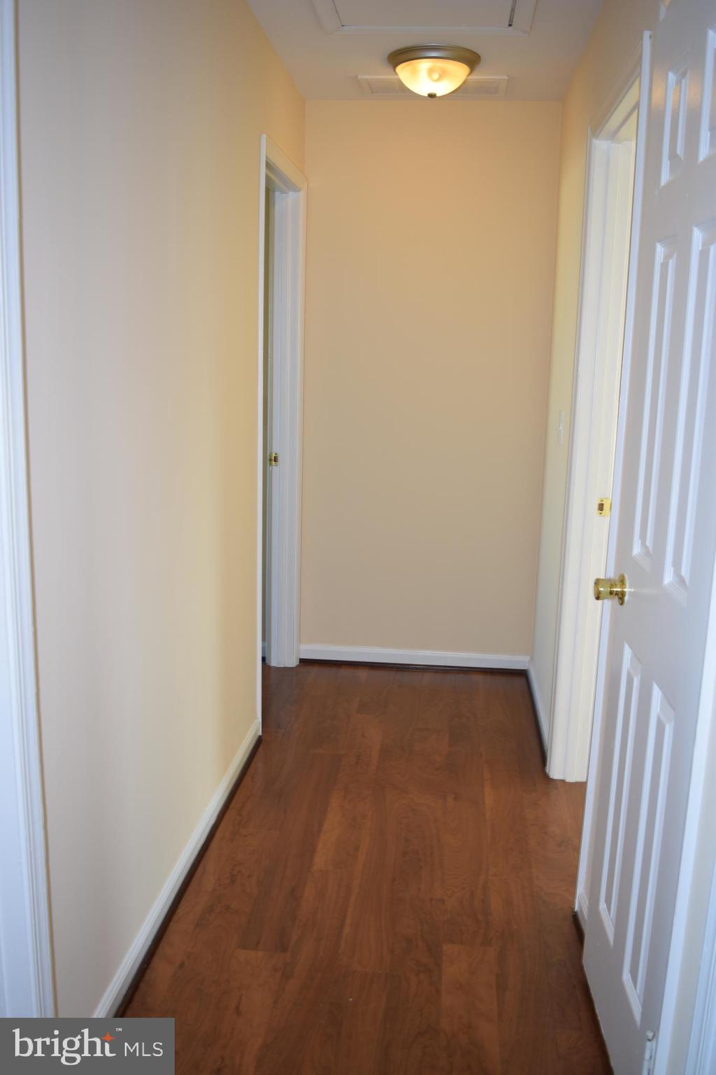 LONDON TOWN WEST - Residential