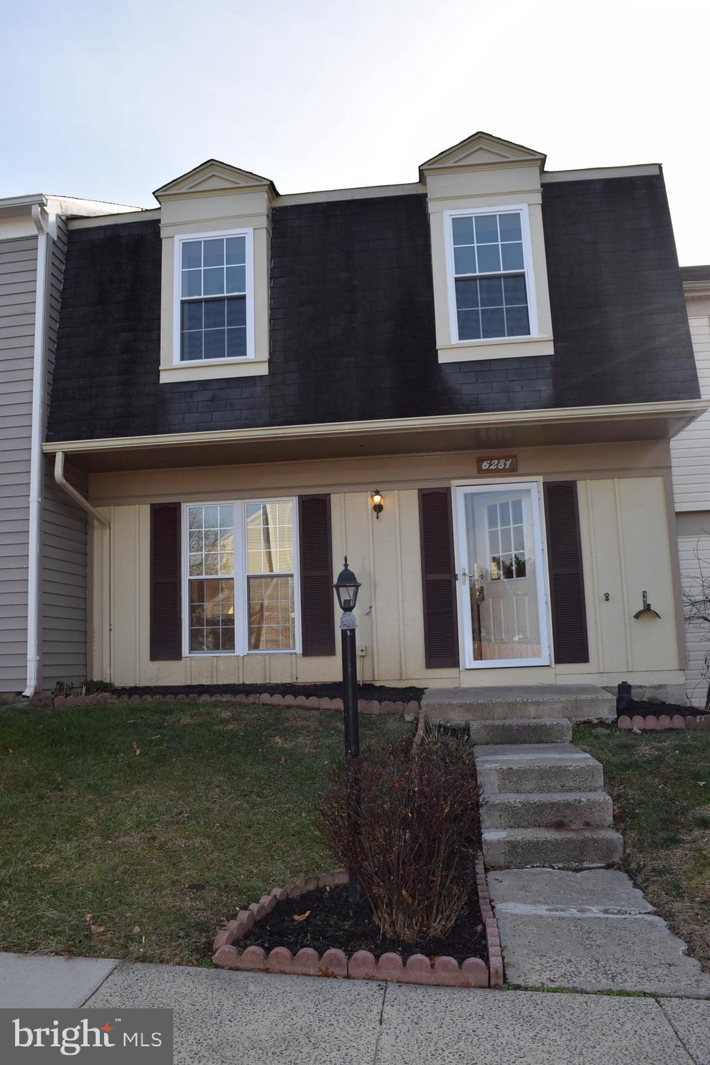 LONDON TOWN WEST - Residential