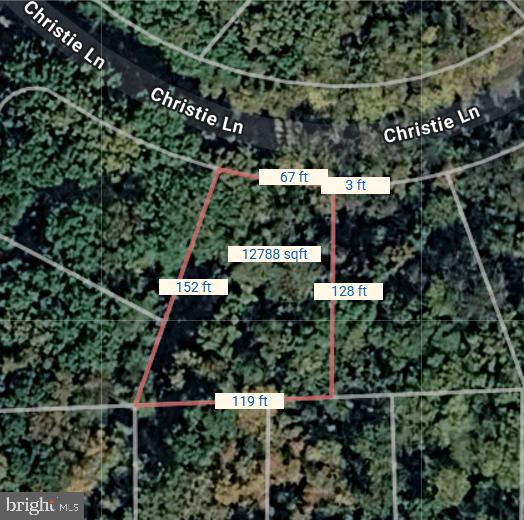 LAKE HOLIDAY ESTATES - Land