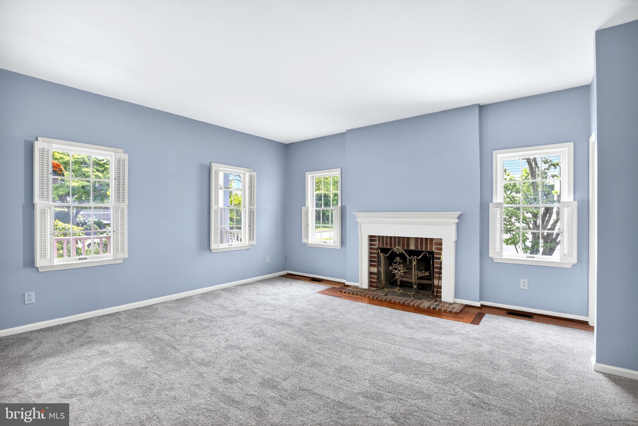 615 YARDLEY LANE