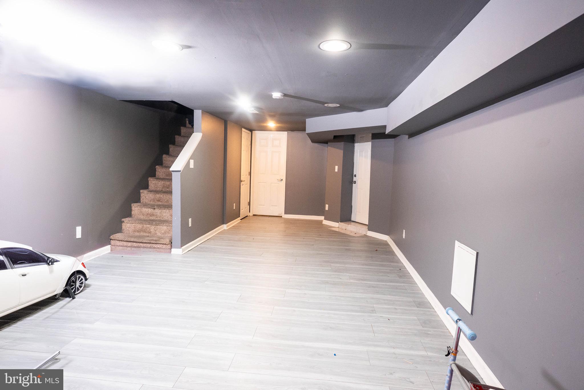 WEST PHILADELPHIA - Residential