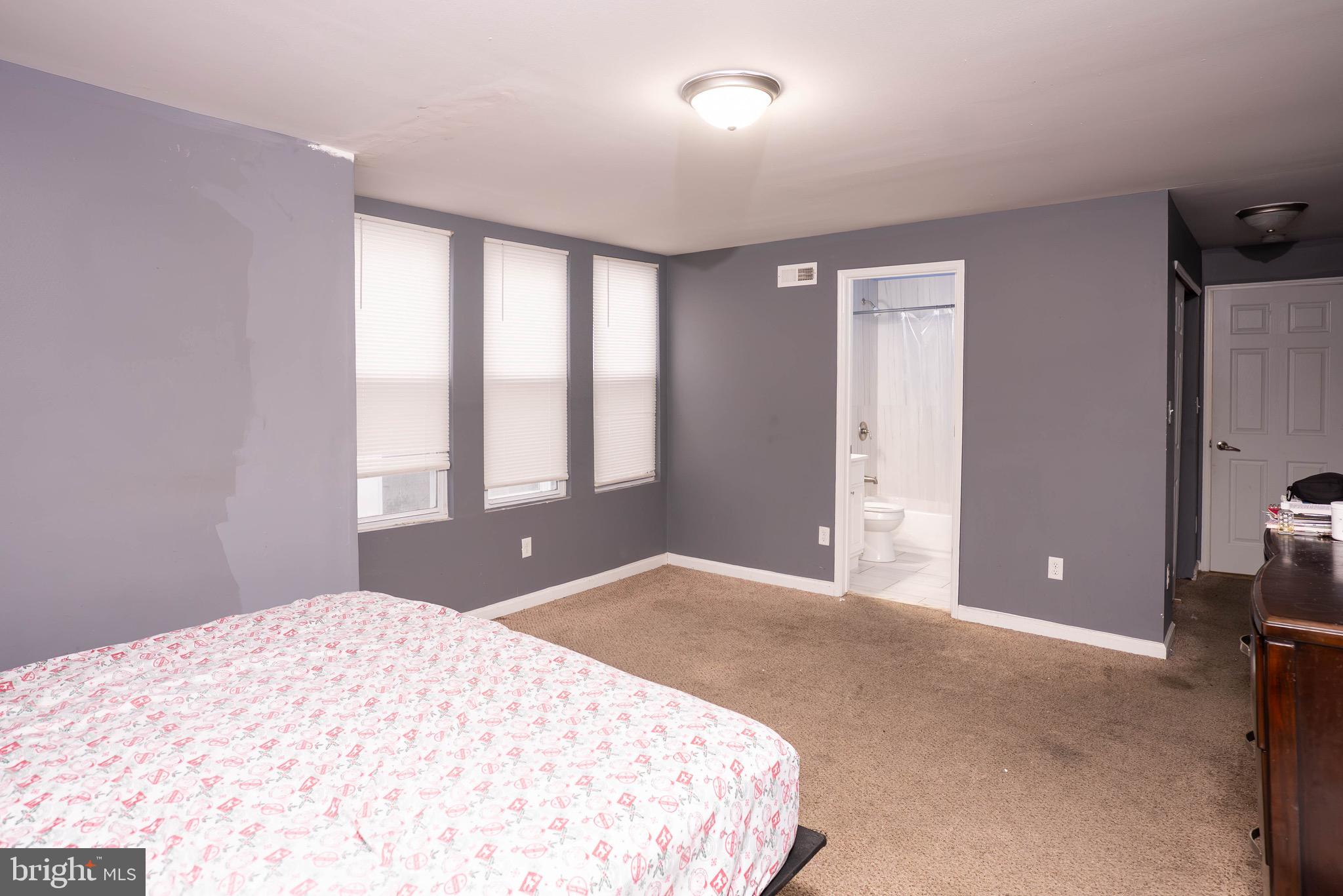 WEST PHILADELPHIA - Residential