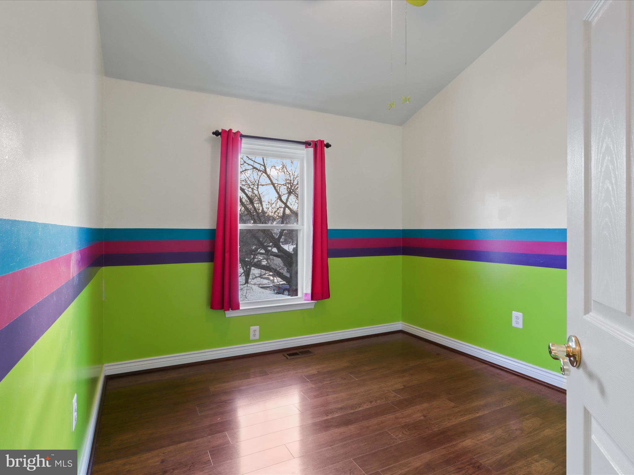 PARADISE / LANDS BAY - Residential