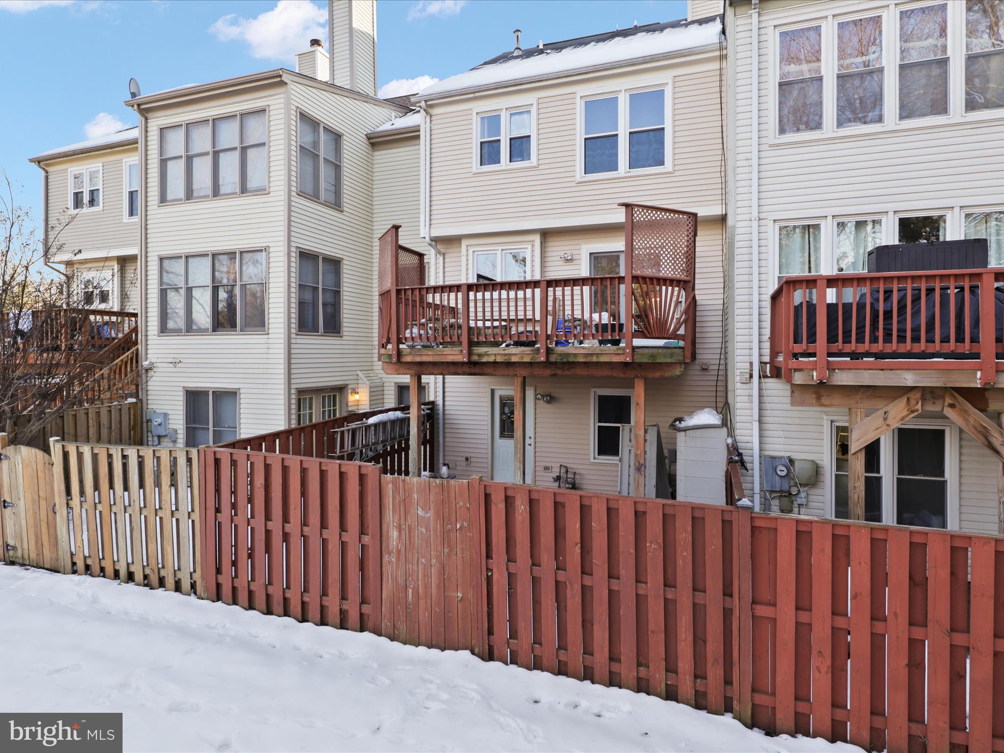 PARADISE / LANDS BAY - Residential