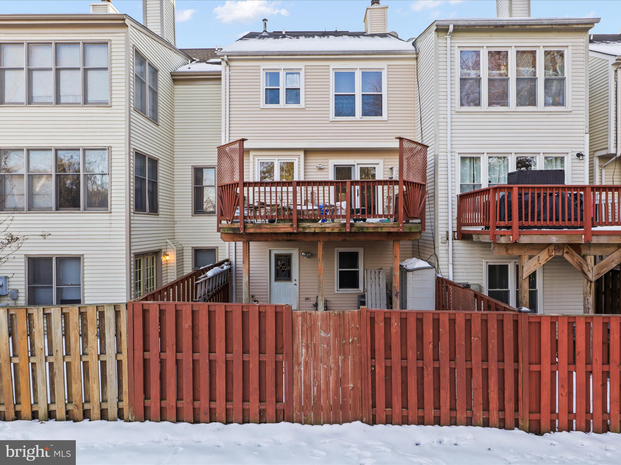 PARADISE / LANDS BAY - Residential