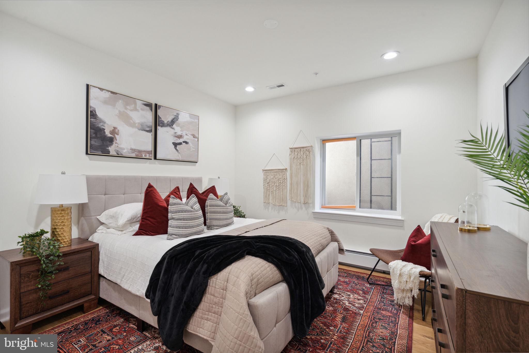 SOUTH KENSINGTON - Residential Lease