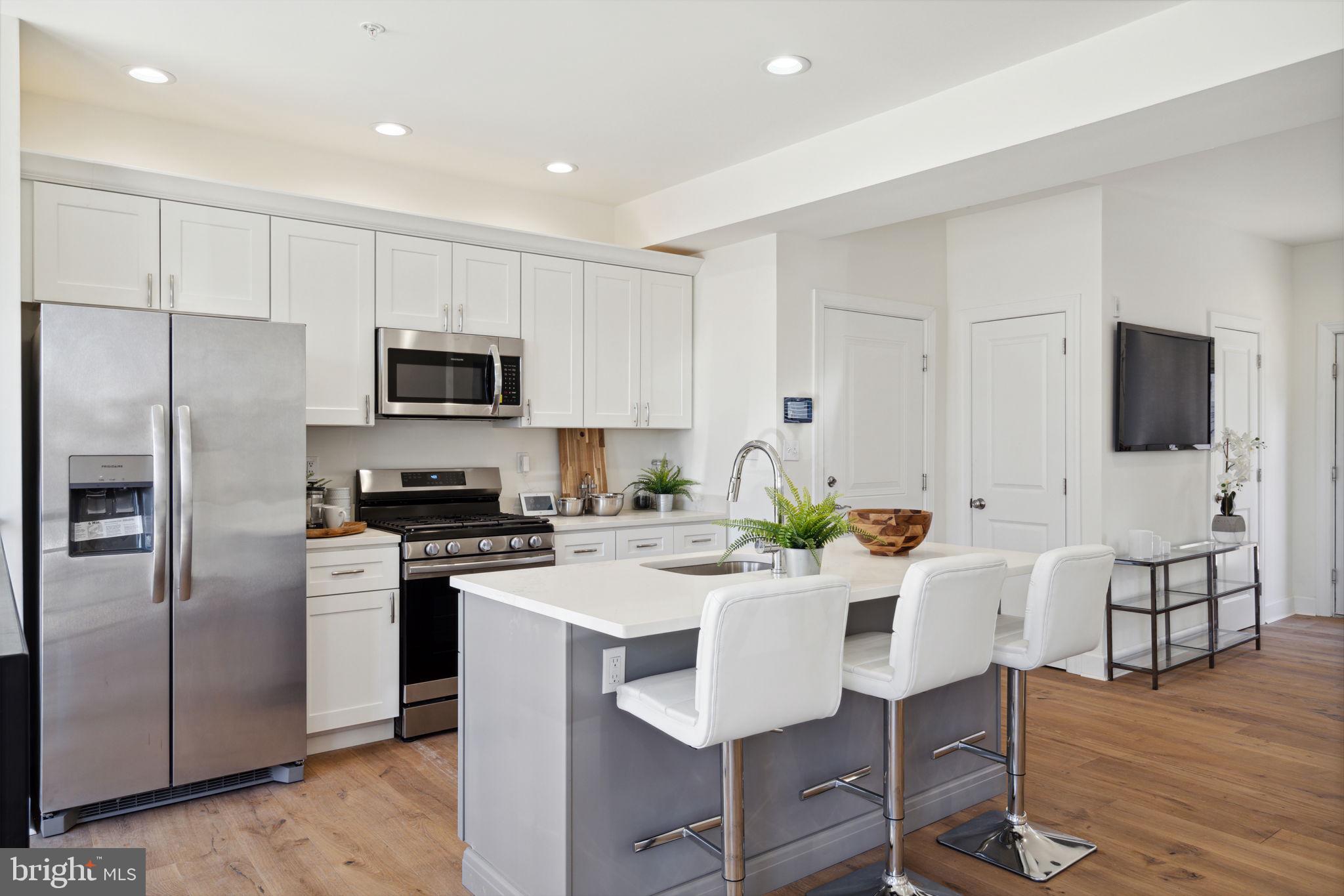 SOUTH KENSINGTON - Residential Lease