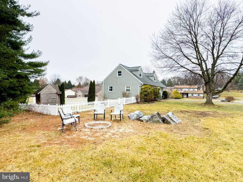 Photo of 394 Highland Drive, MOUNTVILLE, PA 17554 (MLS # PALA2068612)