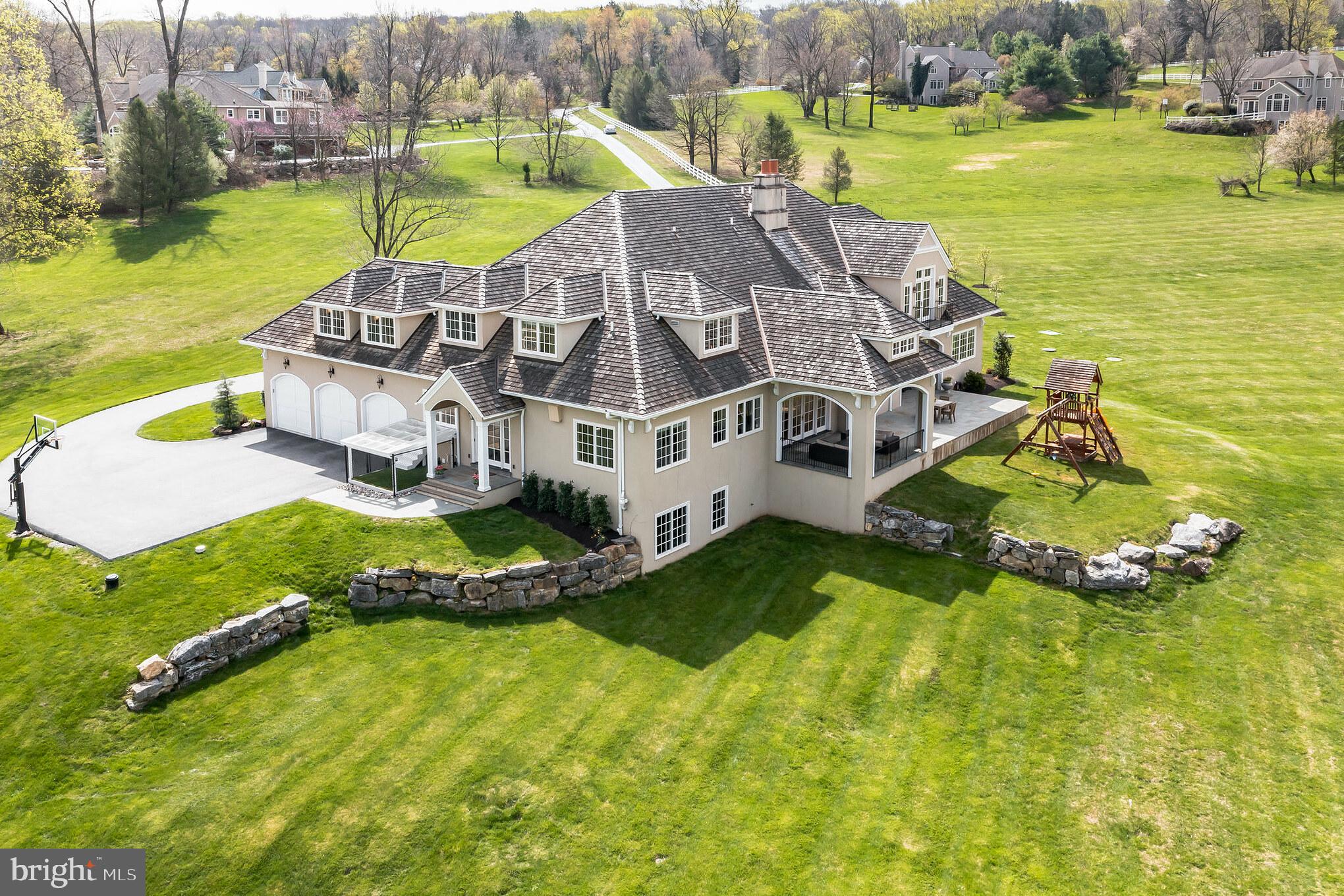 SPRING MEADOW FARM - Residential