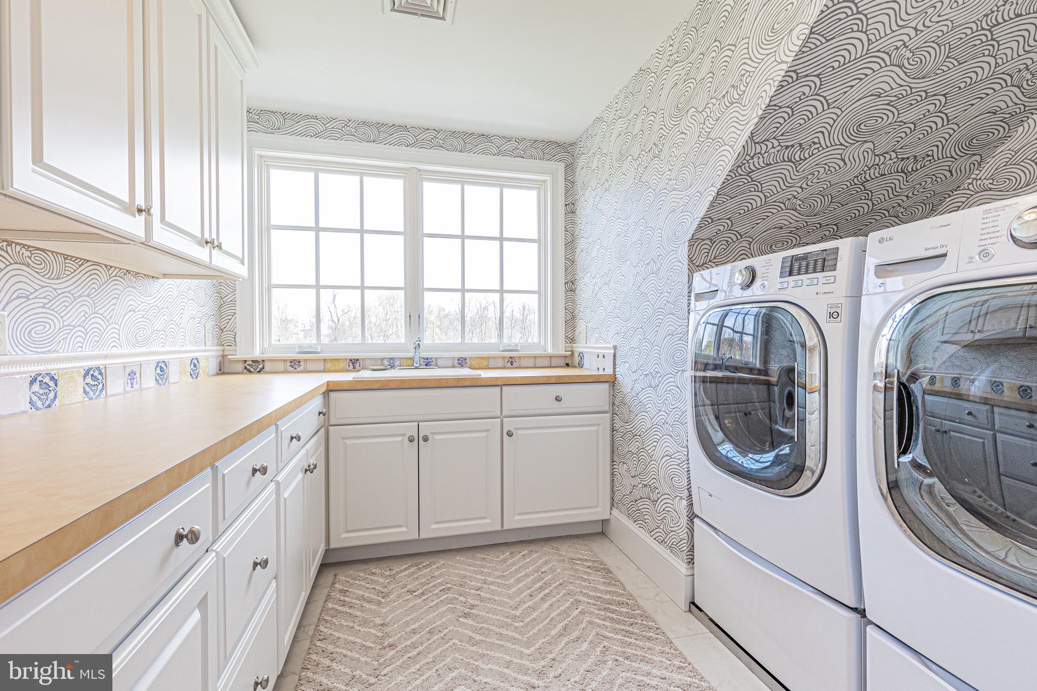 SPRING MEADOW FARM - Residential