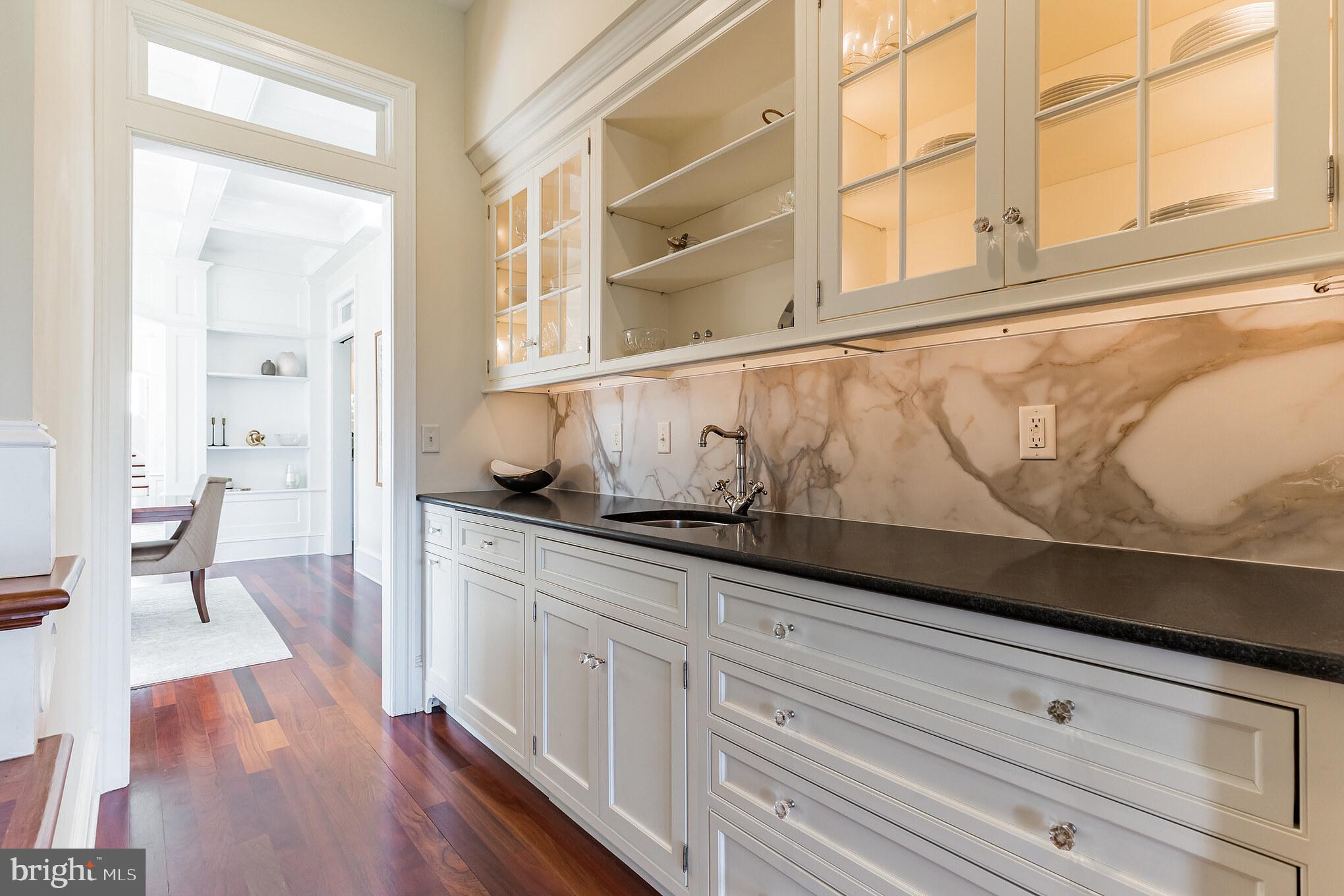 SPRING MEADOW FARM - Residential