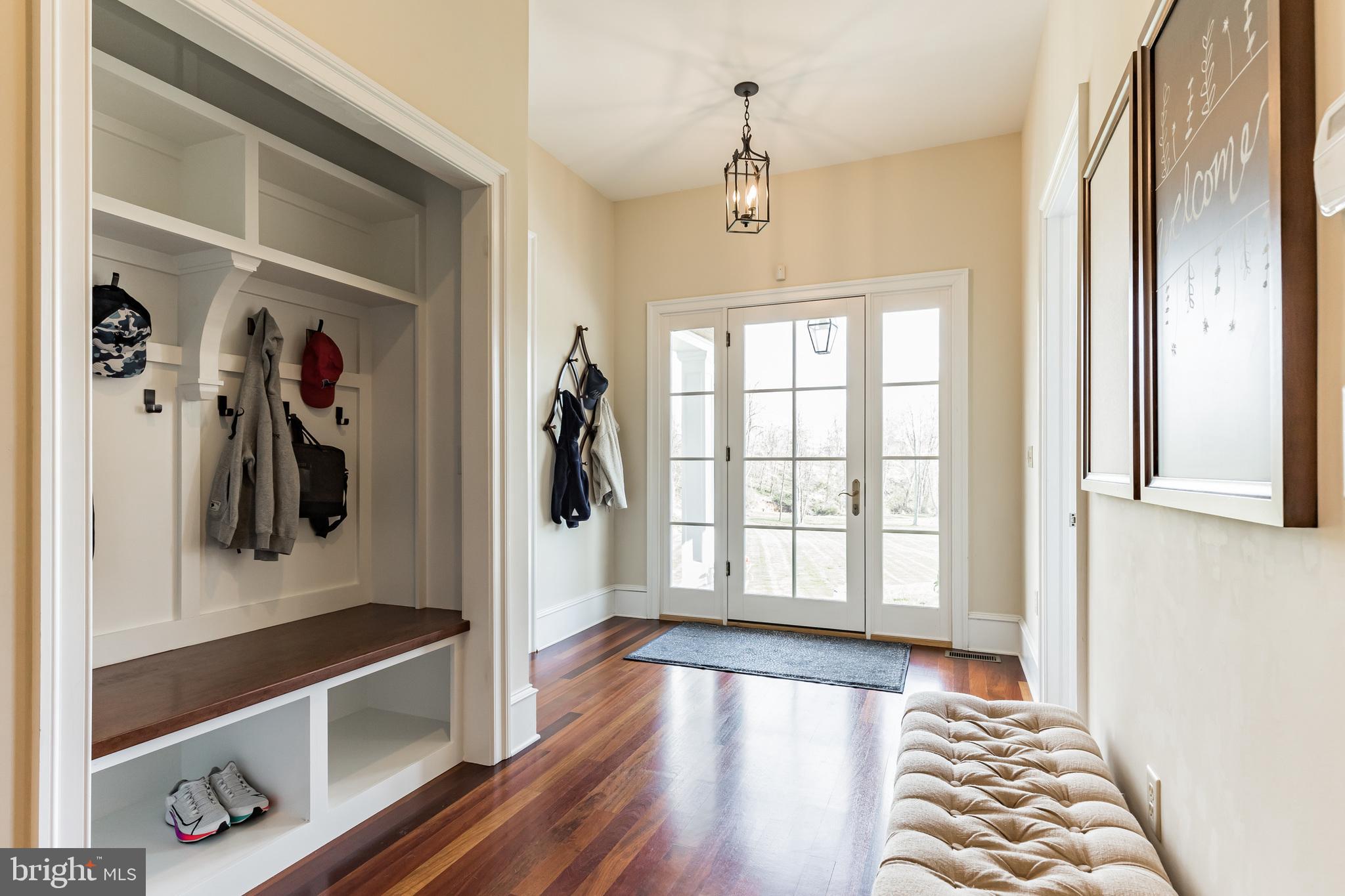 SPRING MEADOW FARM - Residential