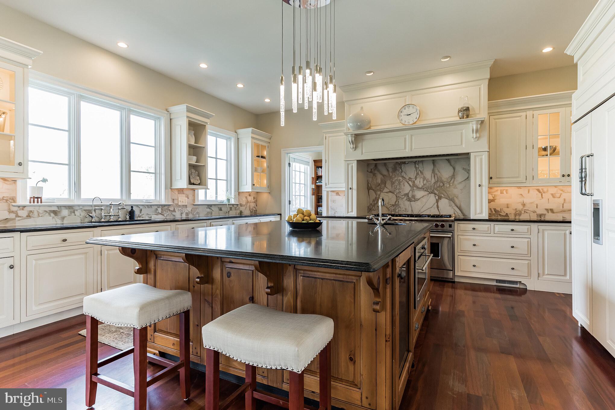 SPRING MEADOW FARM - Residential