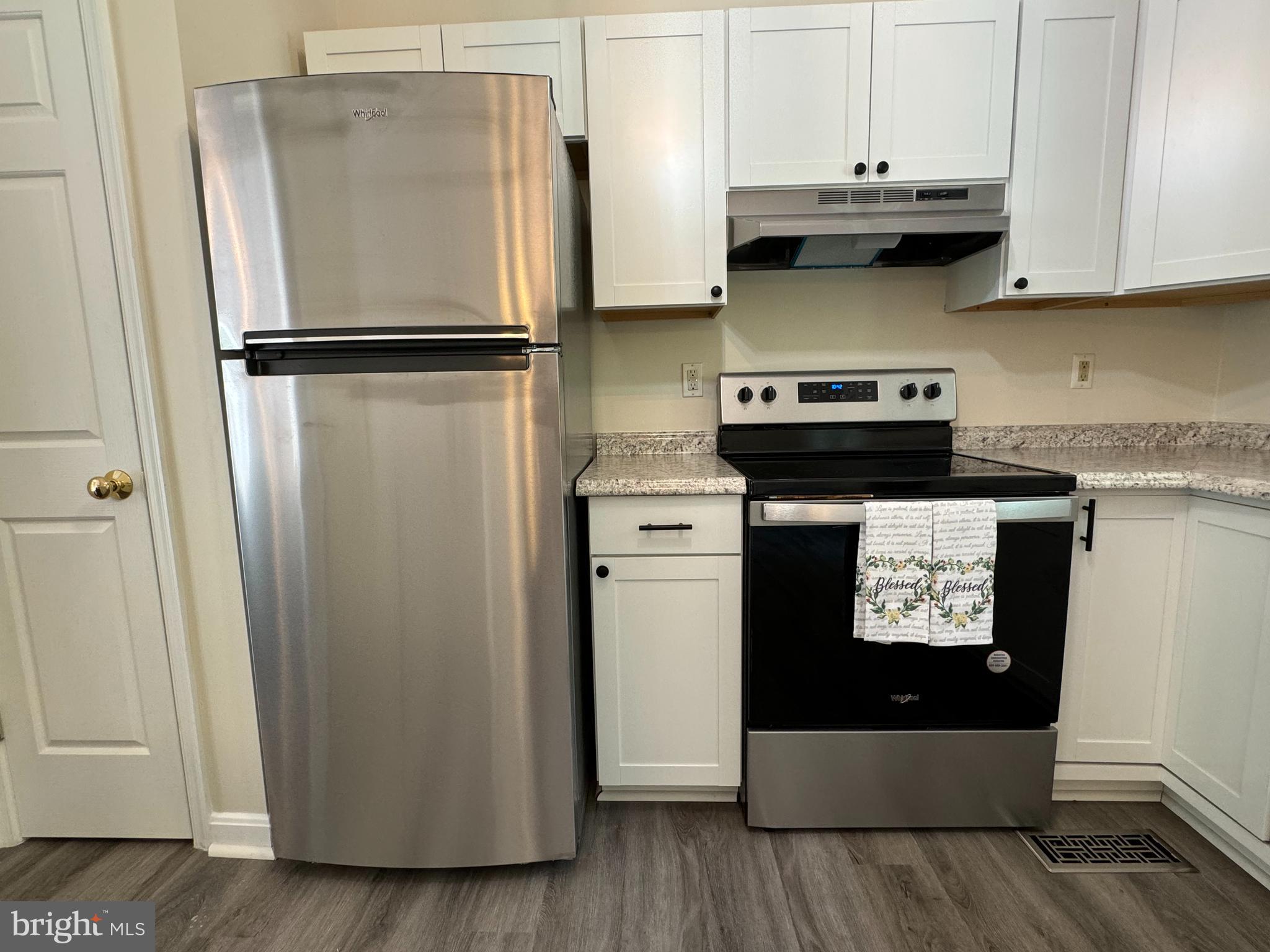 SHADE TREE - Residential