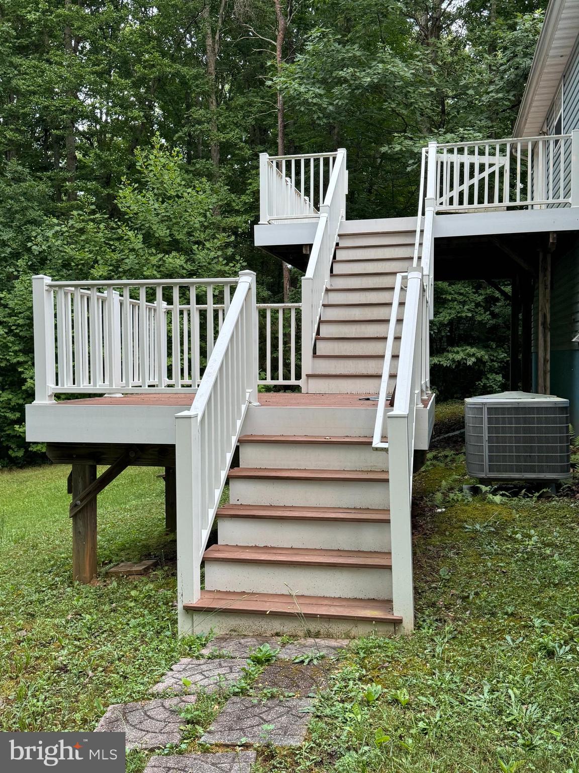 SHADE TREE - Residential