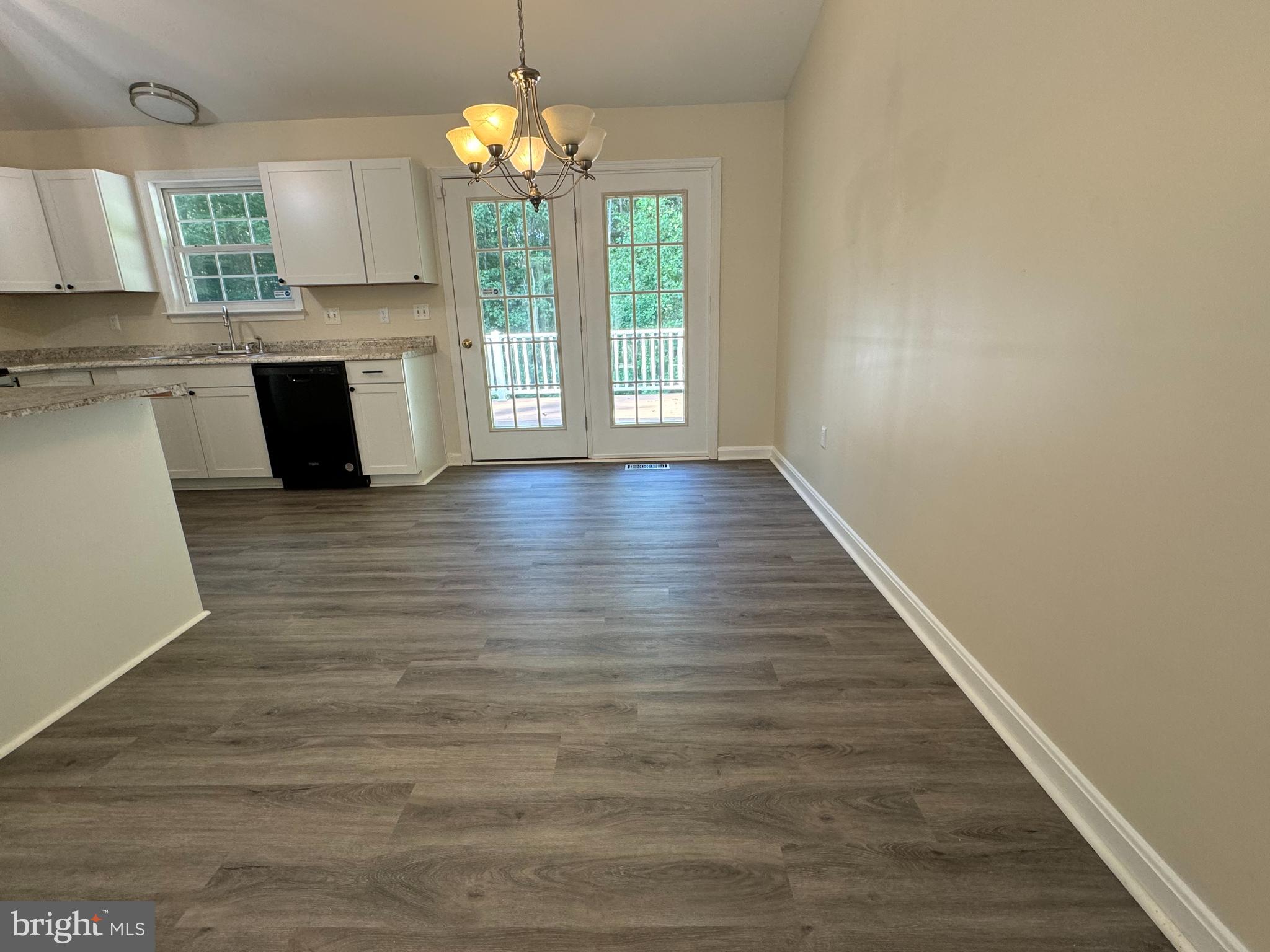 SHADE TREE - Residential