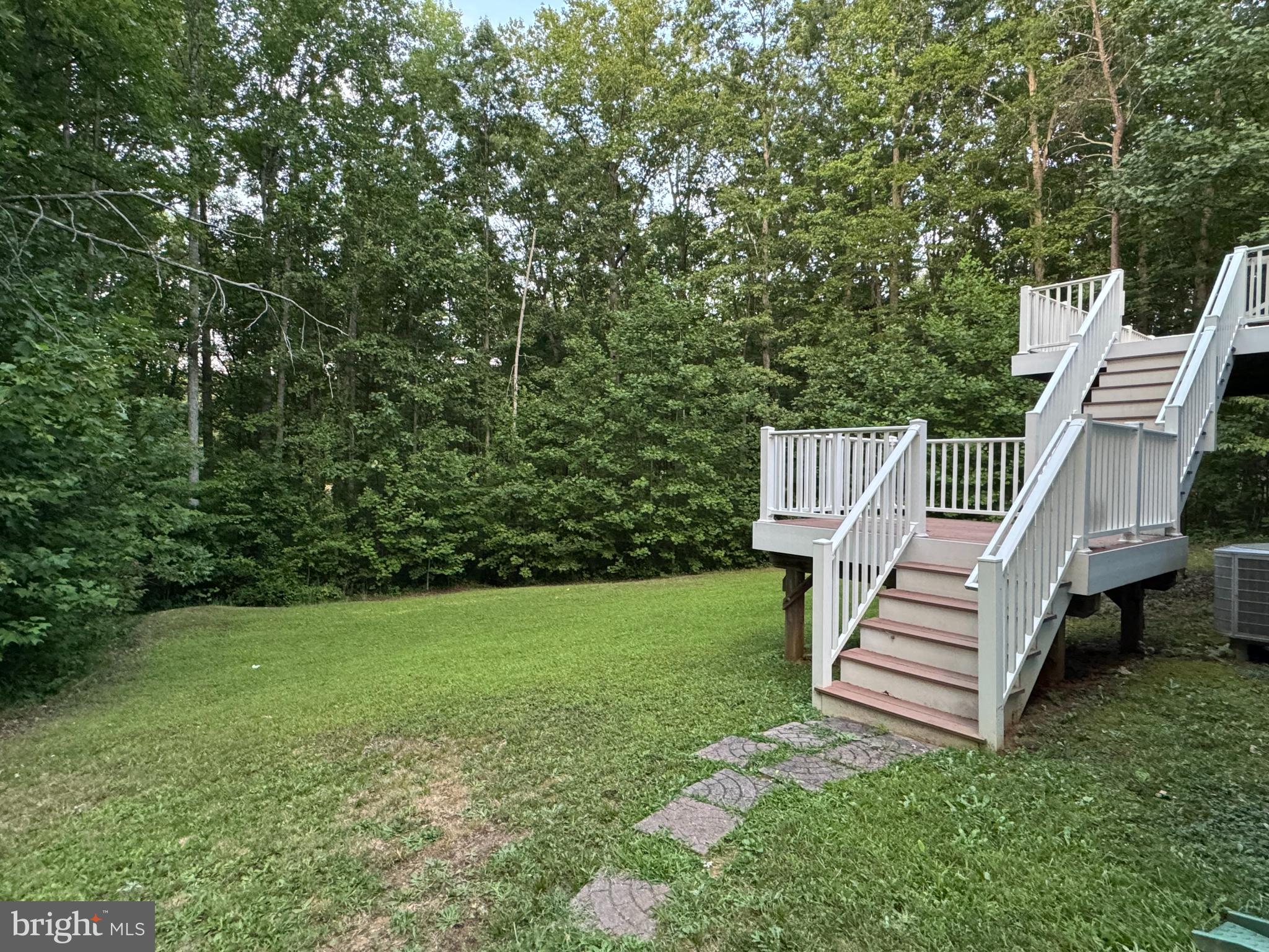 SHADE TREE - Residential