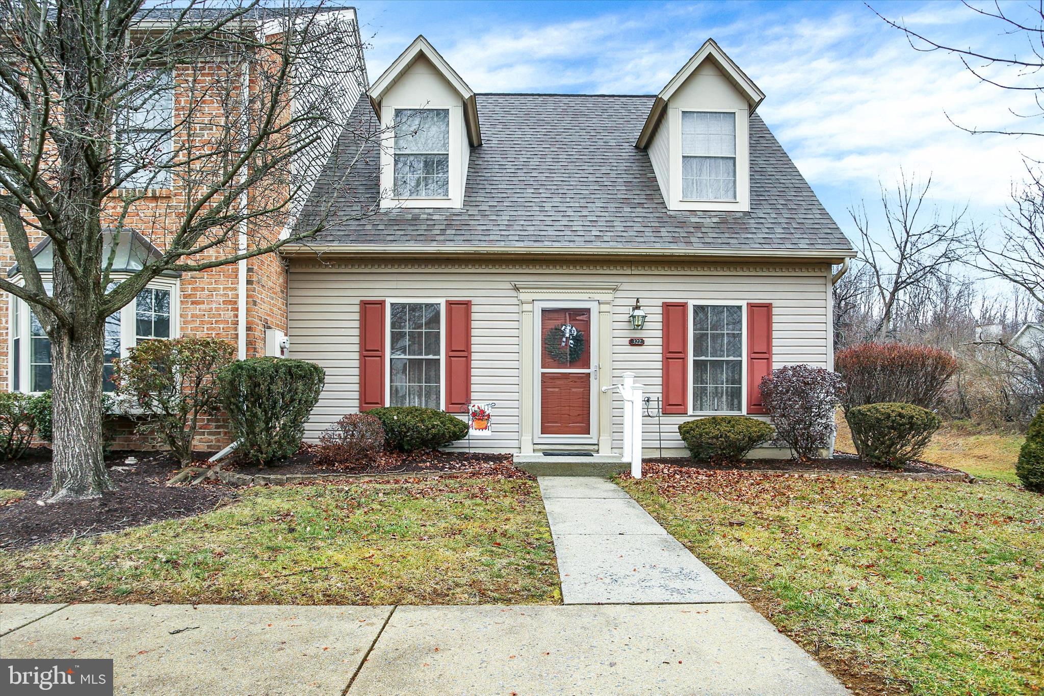 WOODLAND VIEW AT WAVERLY - Residential