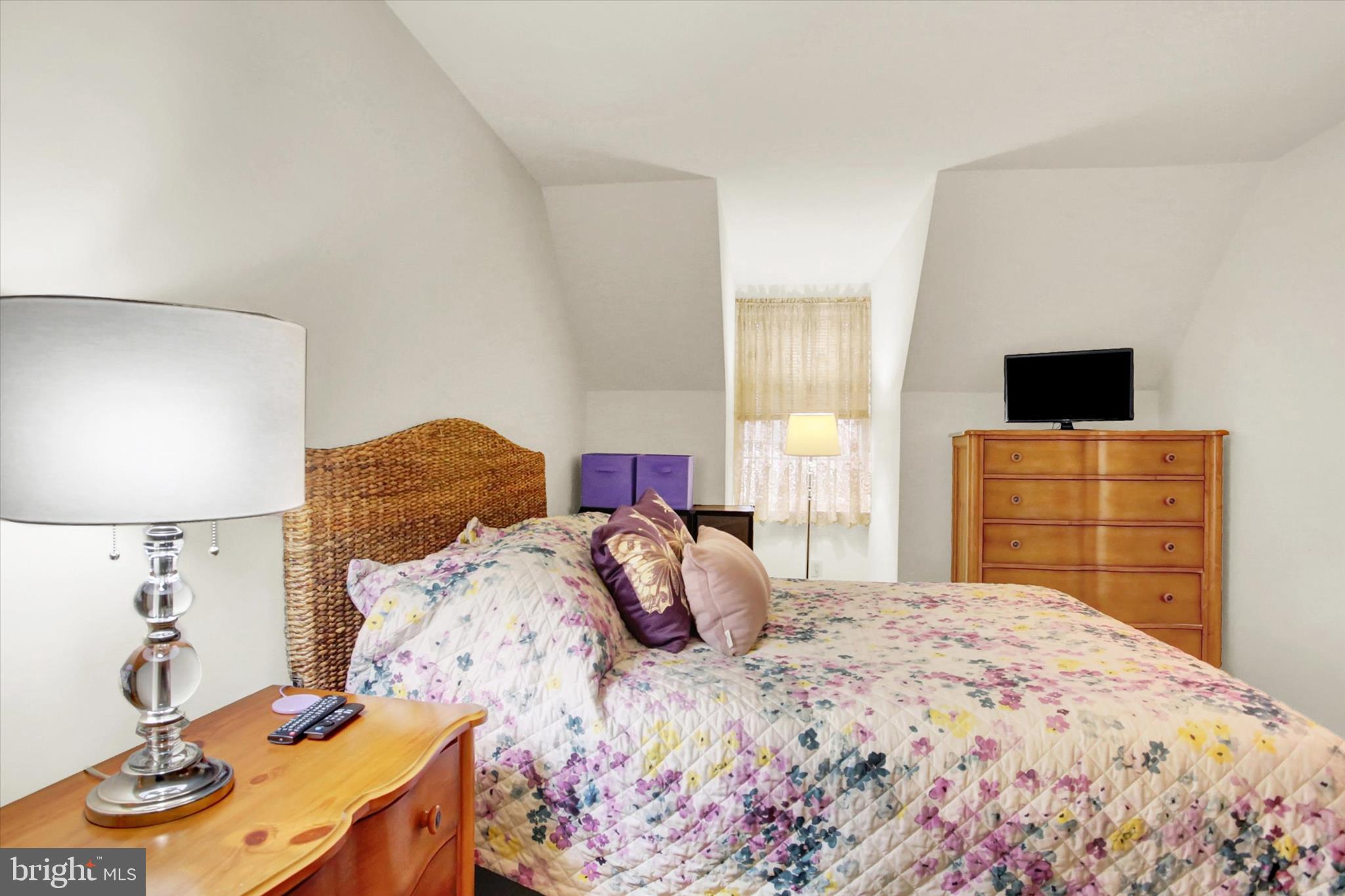 WOODLAND VIEW AT WAVERLY - Residential