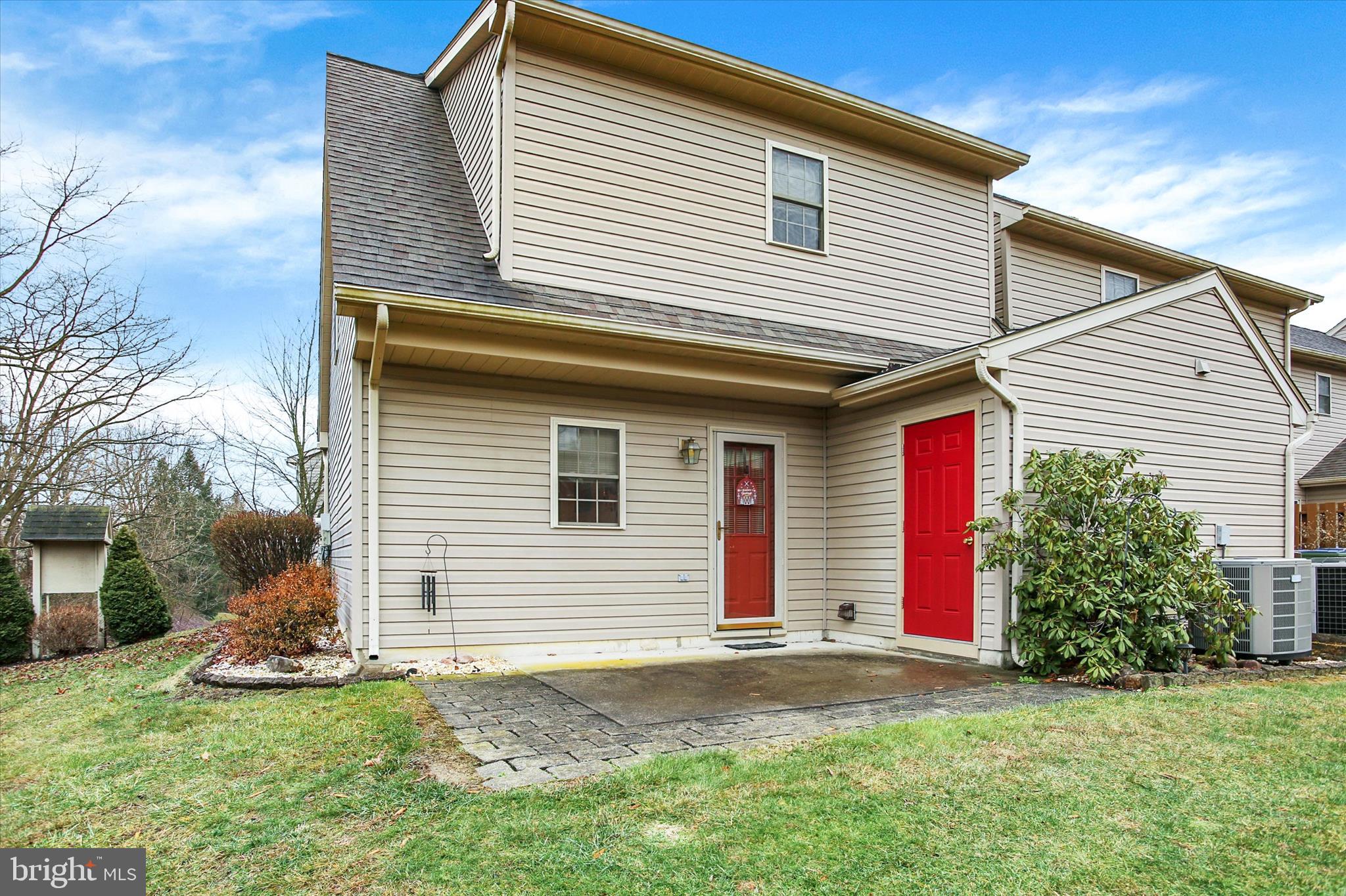 WOODLAND VIEW AT WAVERLY - Residential