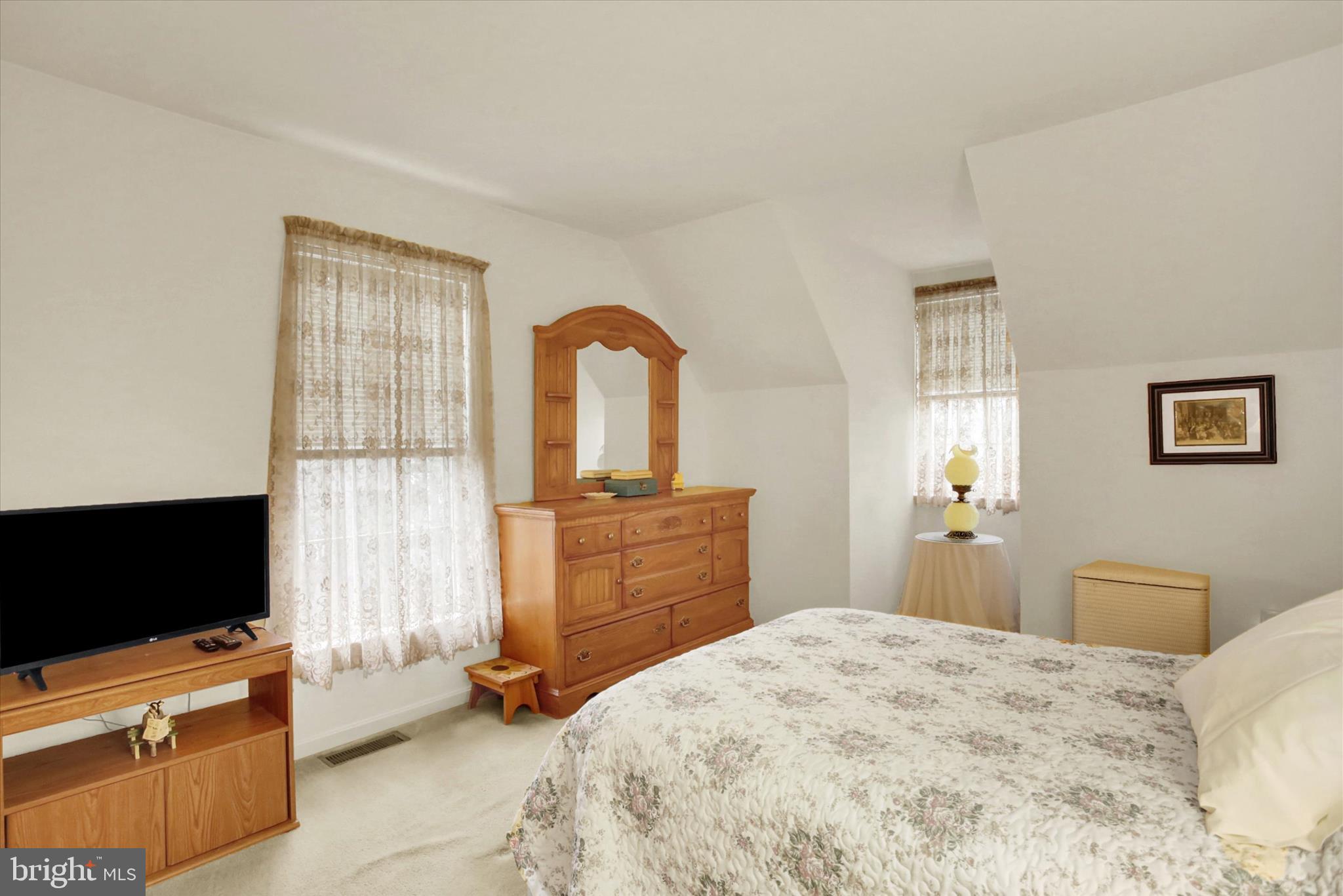 WOODLAND VIEW AT WAVERLY - Residential