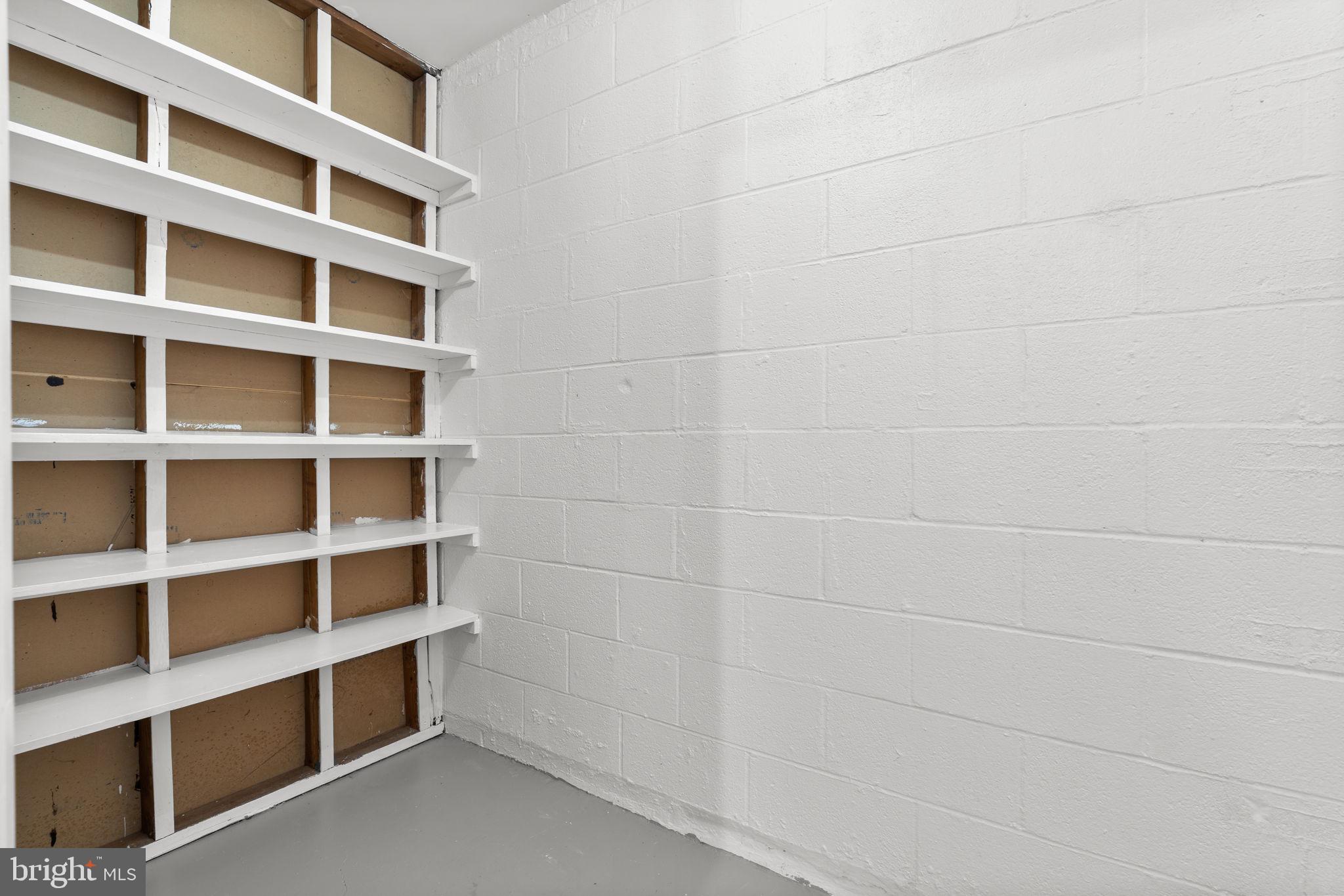 BURNING TREE ESTATES - Residential Lease