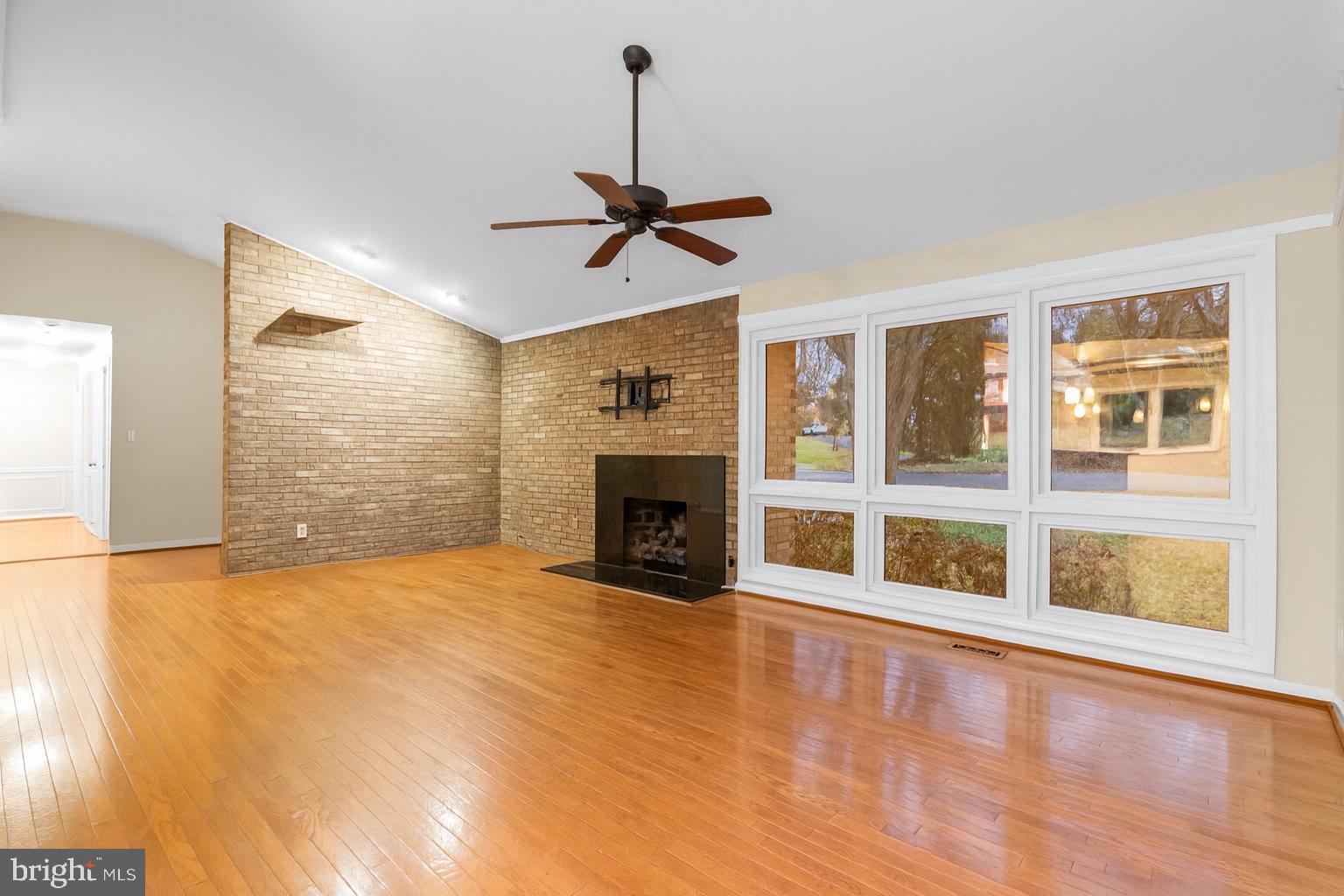 BURNING TREE ESTATES - Residential Lease