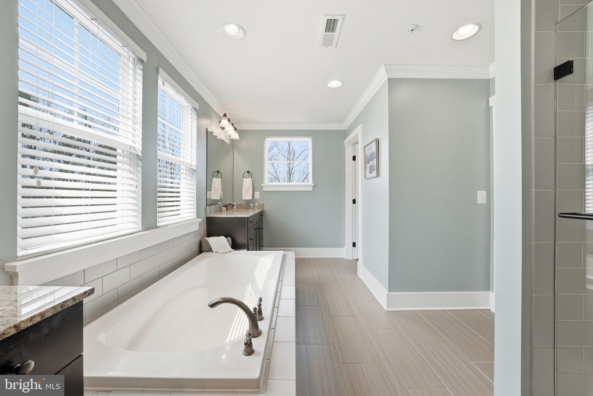 POTOMAC SHORES - Residential