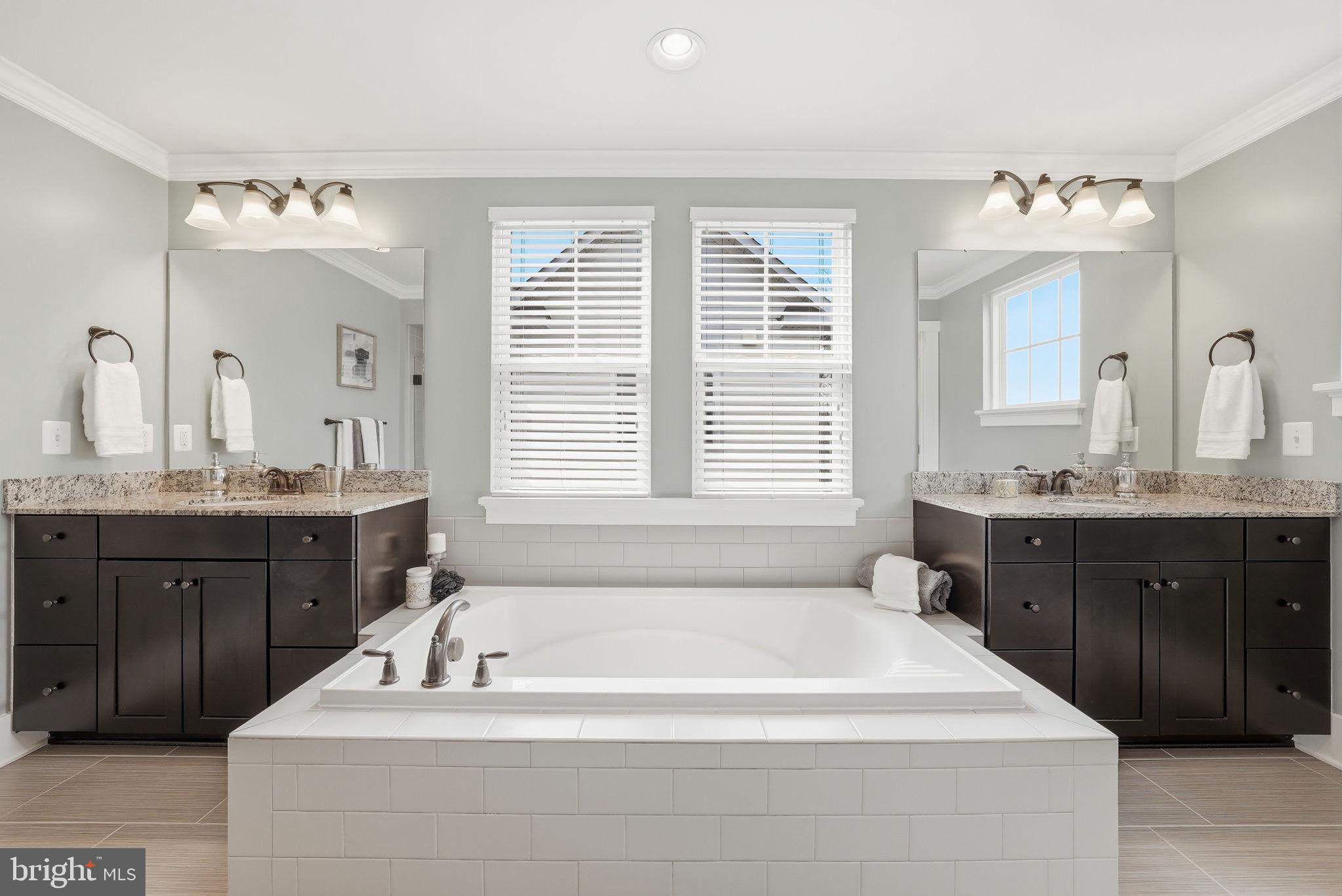 POTOMAC SHORES - Residential