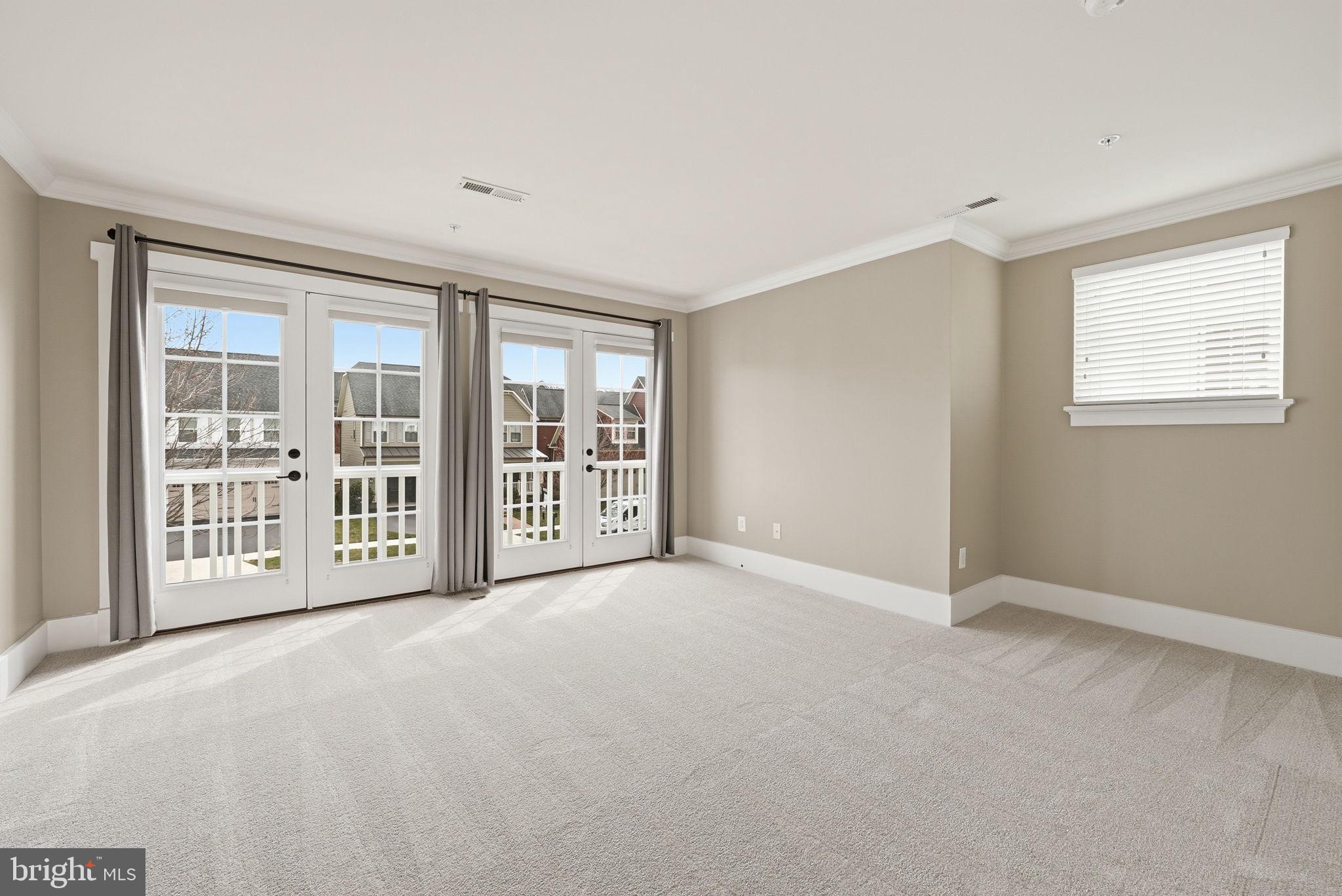 POTOMAC SHORES - Residential