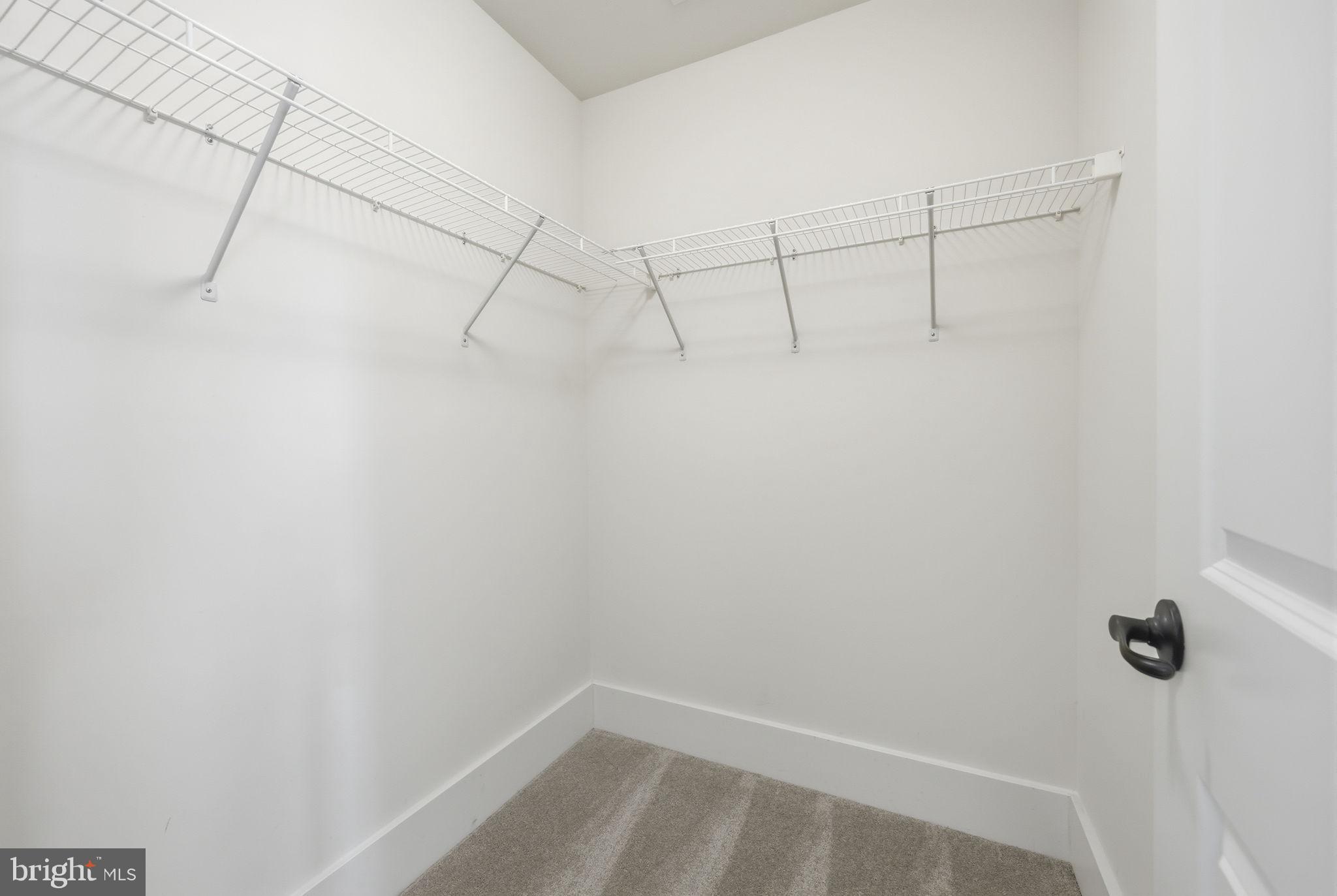 POTOMAC SHORES - Residential