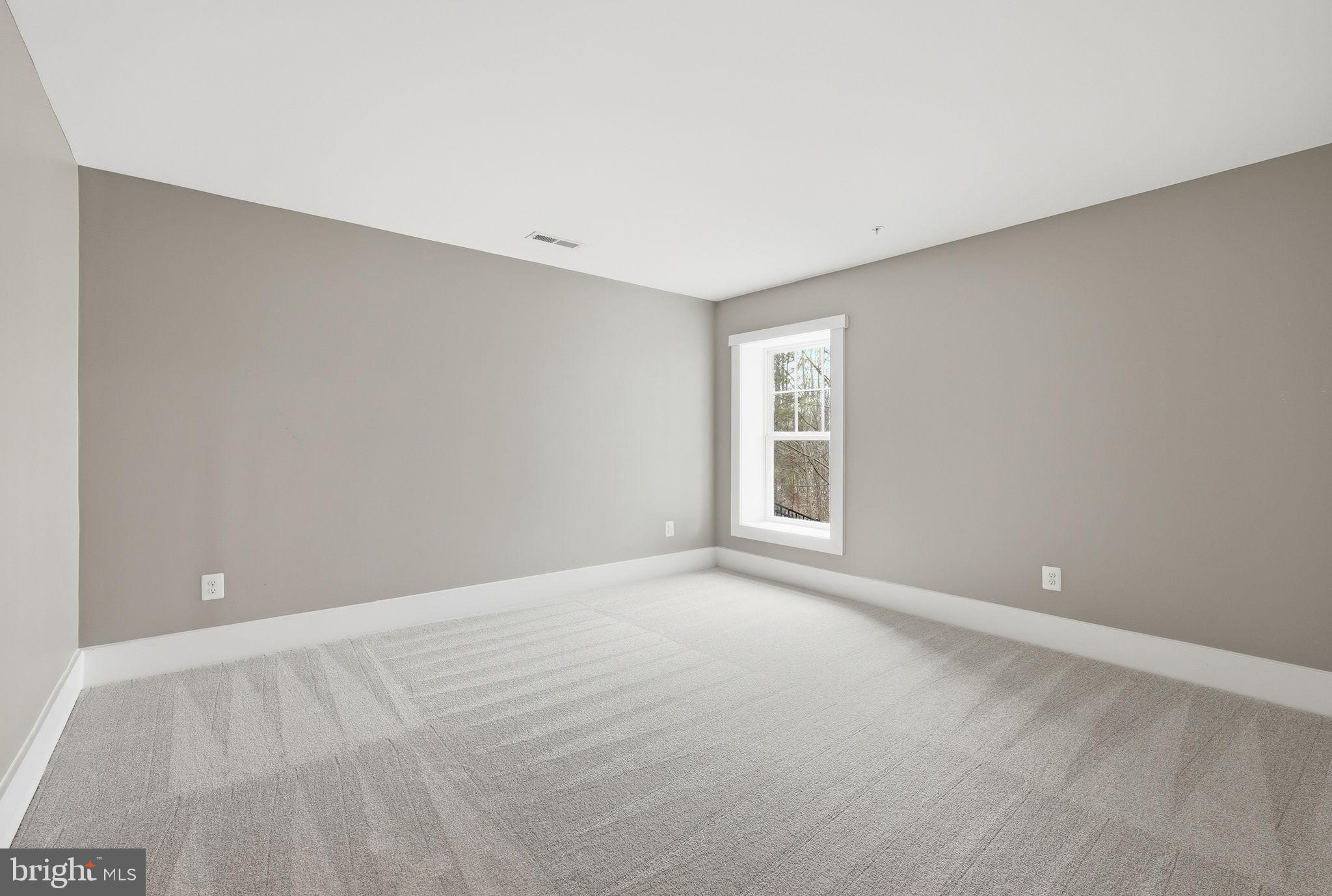 POTOMAC SHORES - Residential