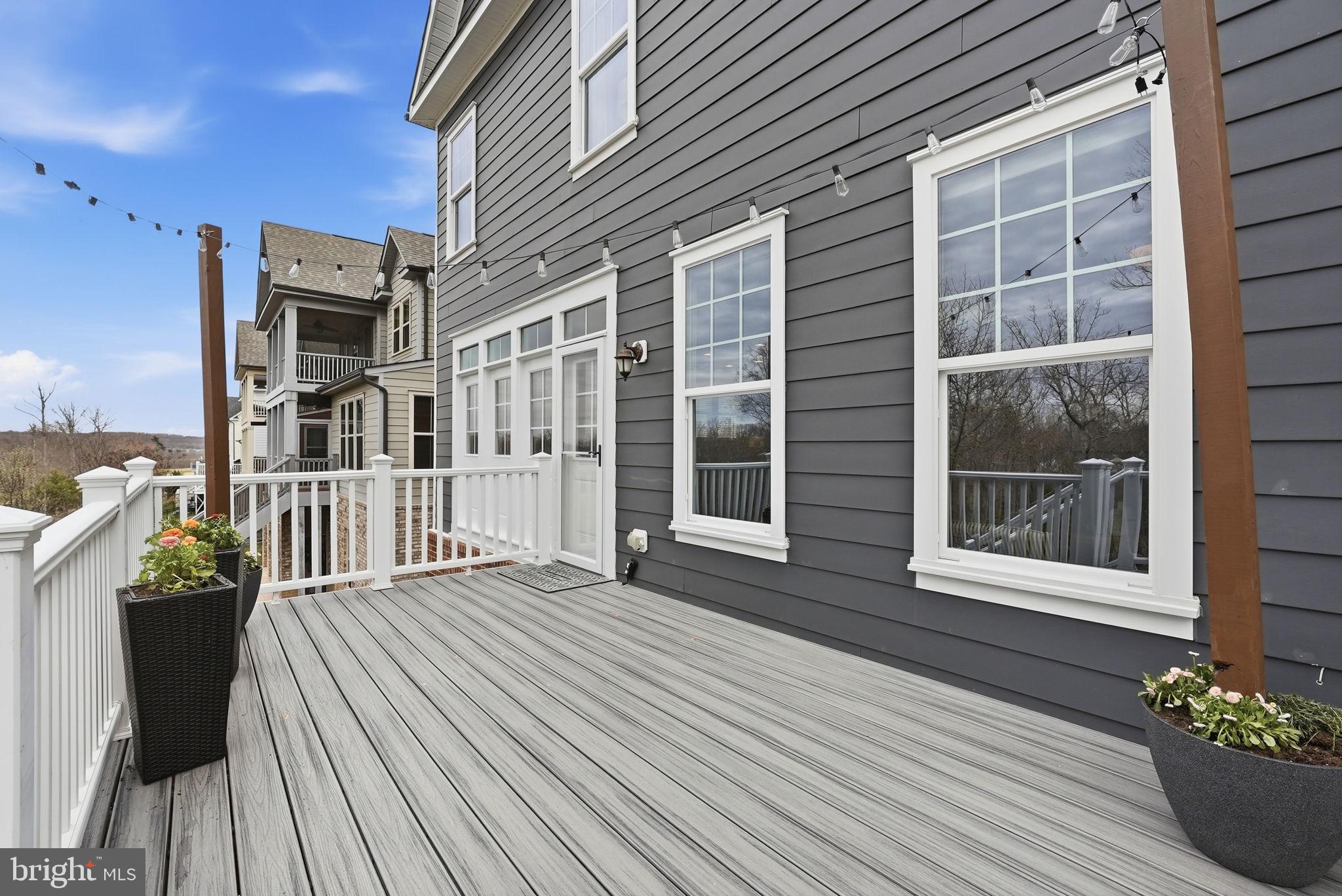 POTOMAC SHORES - Residential