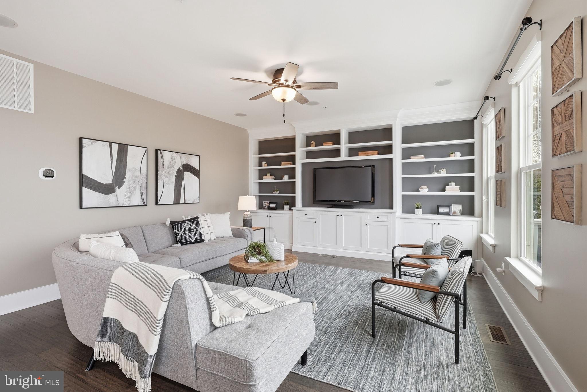 POTOMAC SHORES - Residential