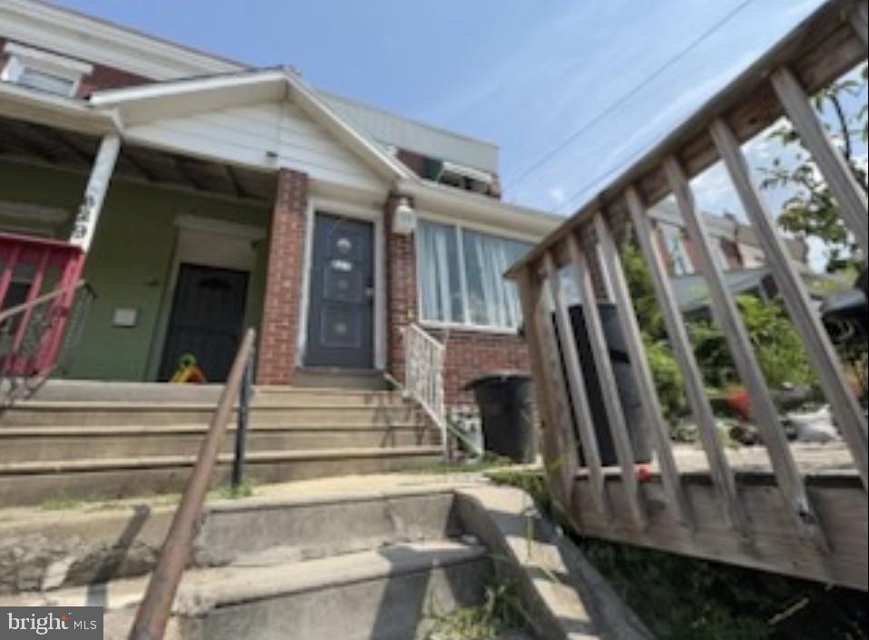 627 WALNUT STREET